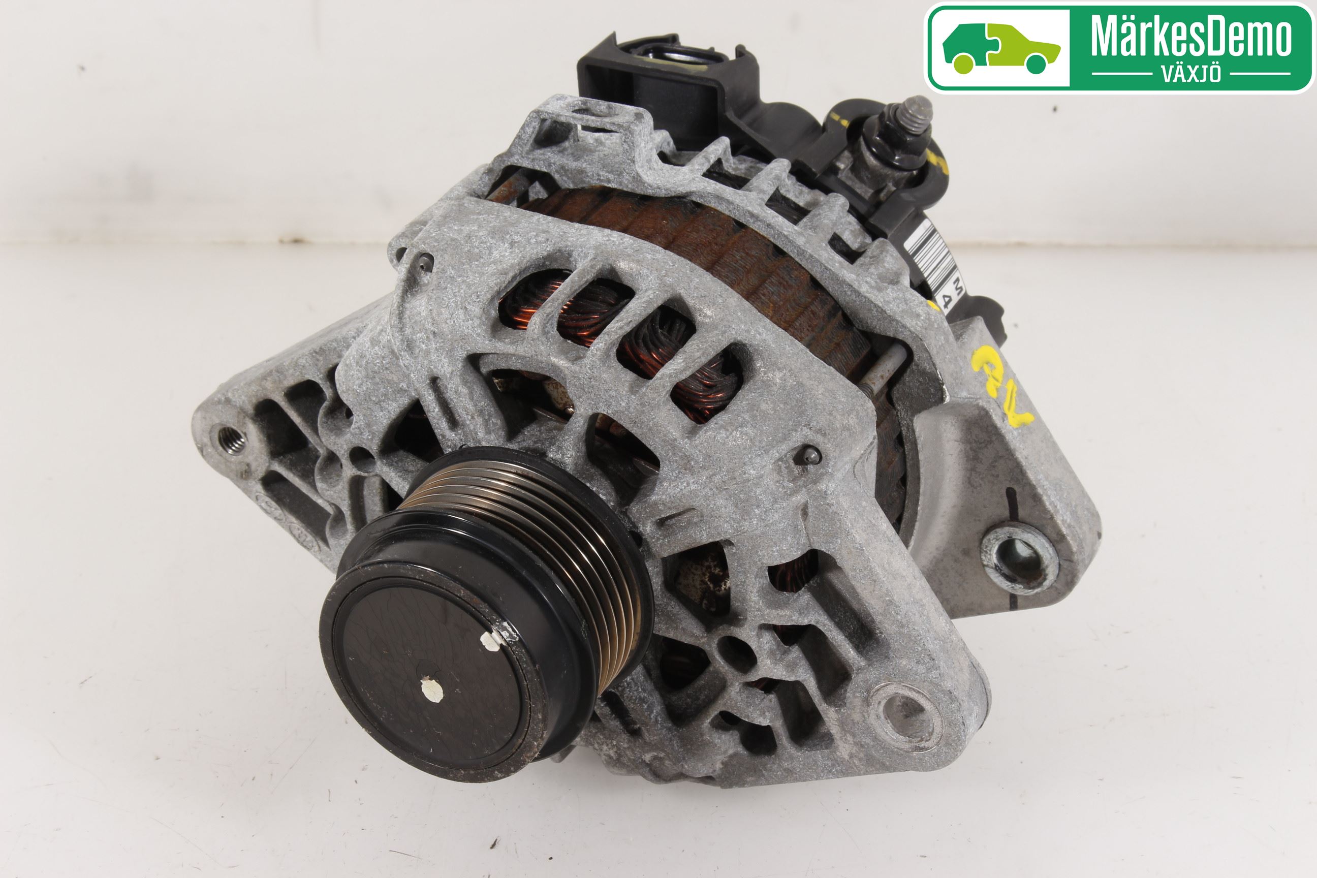 Hyundai i30 GD 13-17 Dynamo