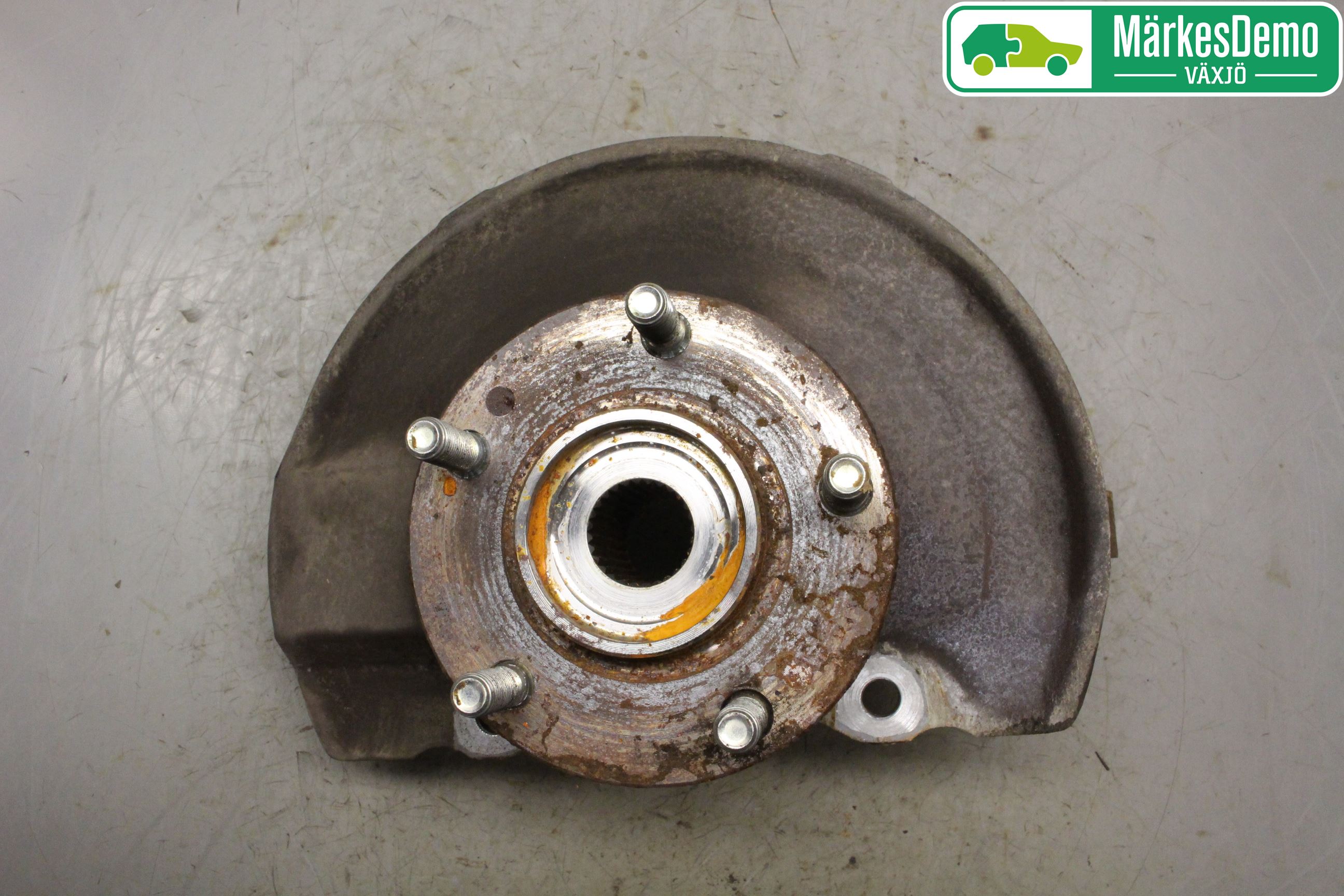 Mitsubishi OUTLANDER 13-21 Spindel Hf