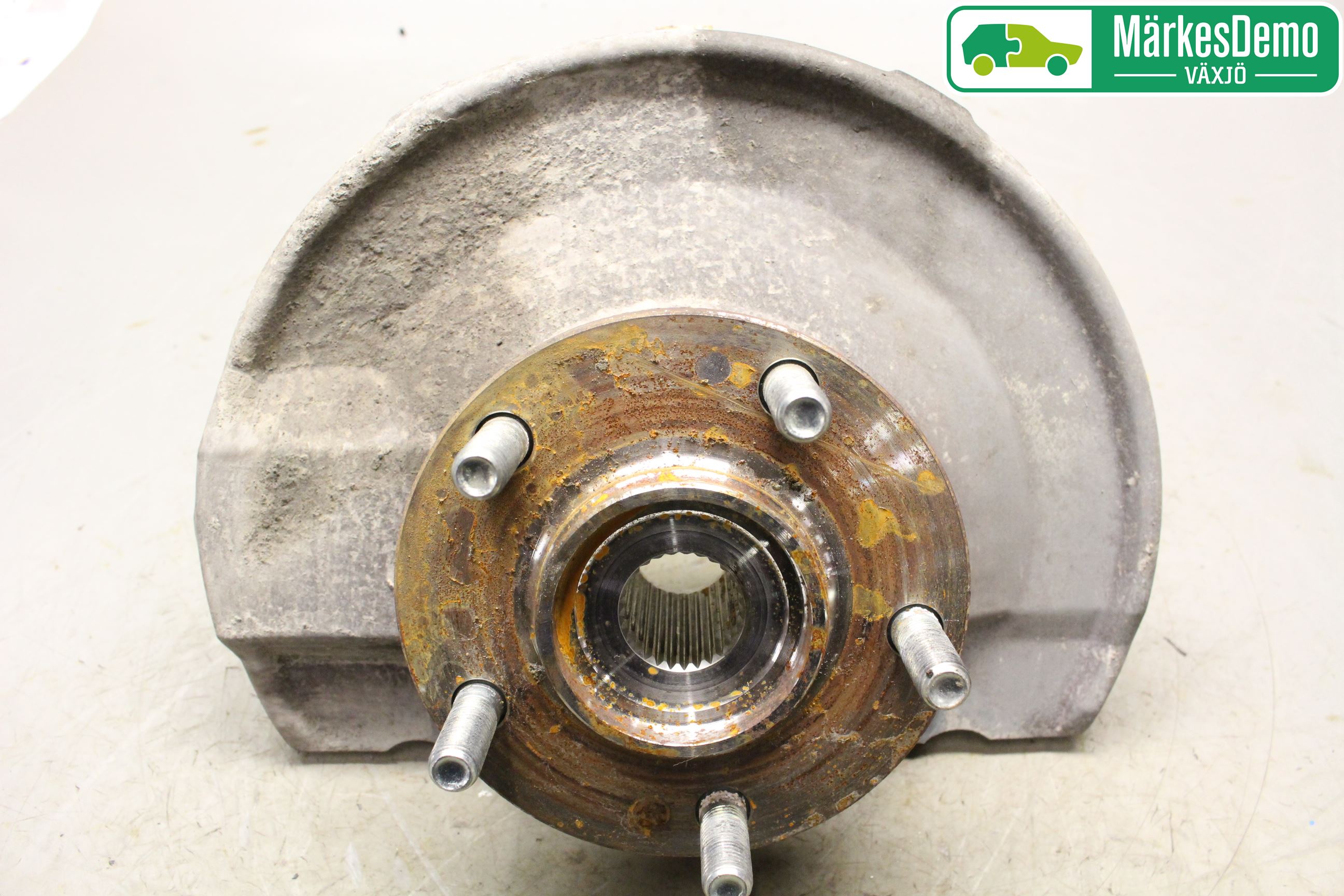 Mitsubishi OUTLANDER 13-21 Spindel Hf