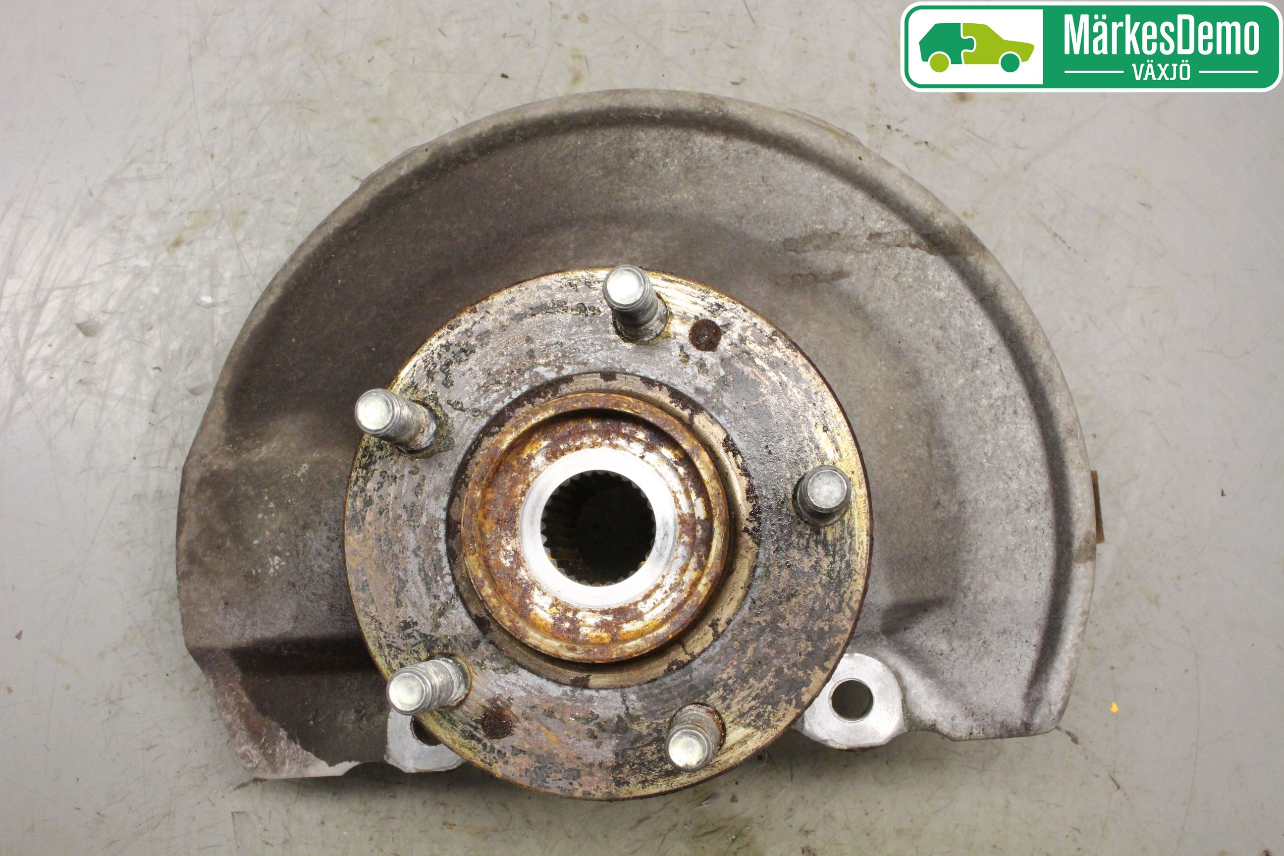 Mitsubishi OUTLANDER 13-21 Spindel Hf