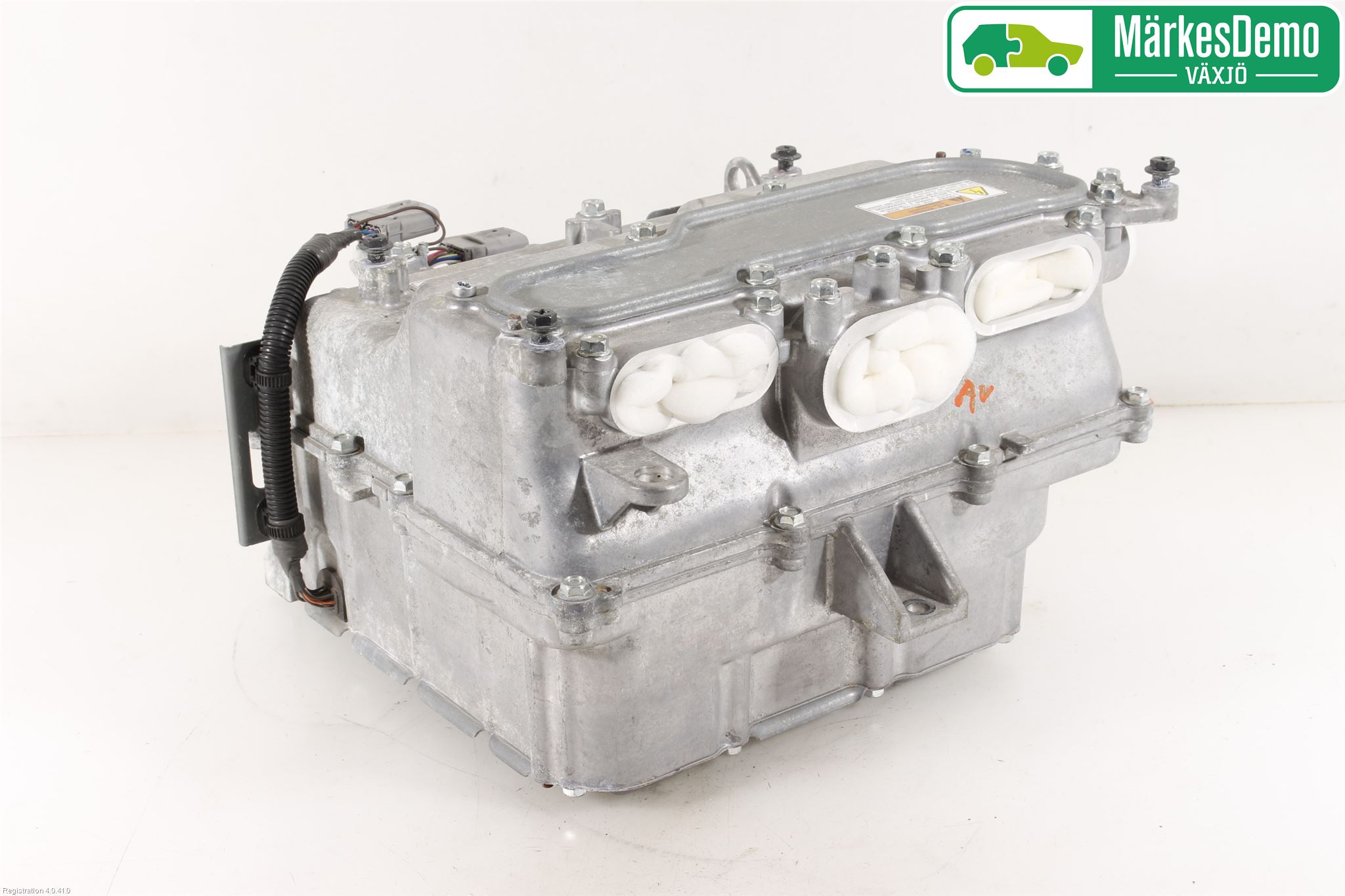 Mitsubishi OUTLANDER 13-21 Hybridconverter