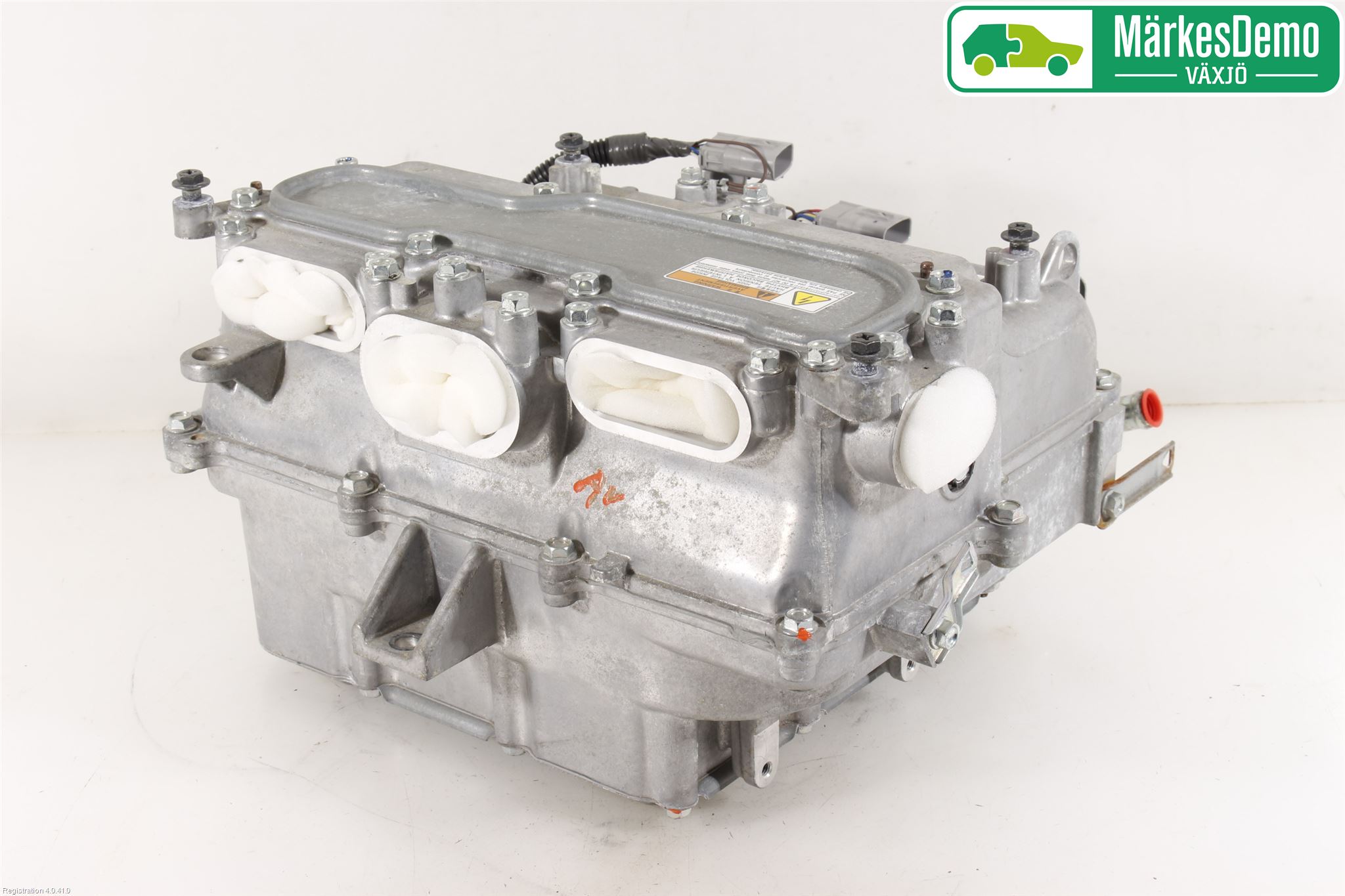 Mitsubishi OUTLANDER 13-21 Hybridconverter