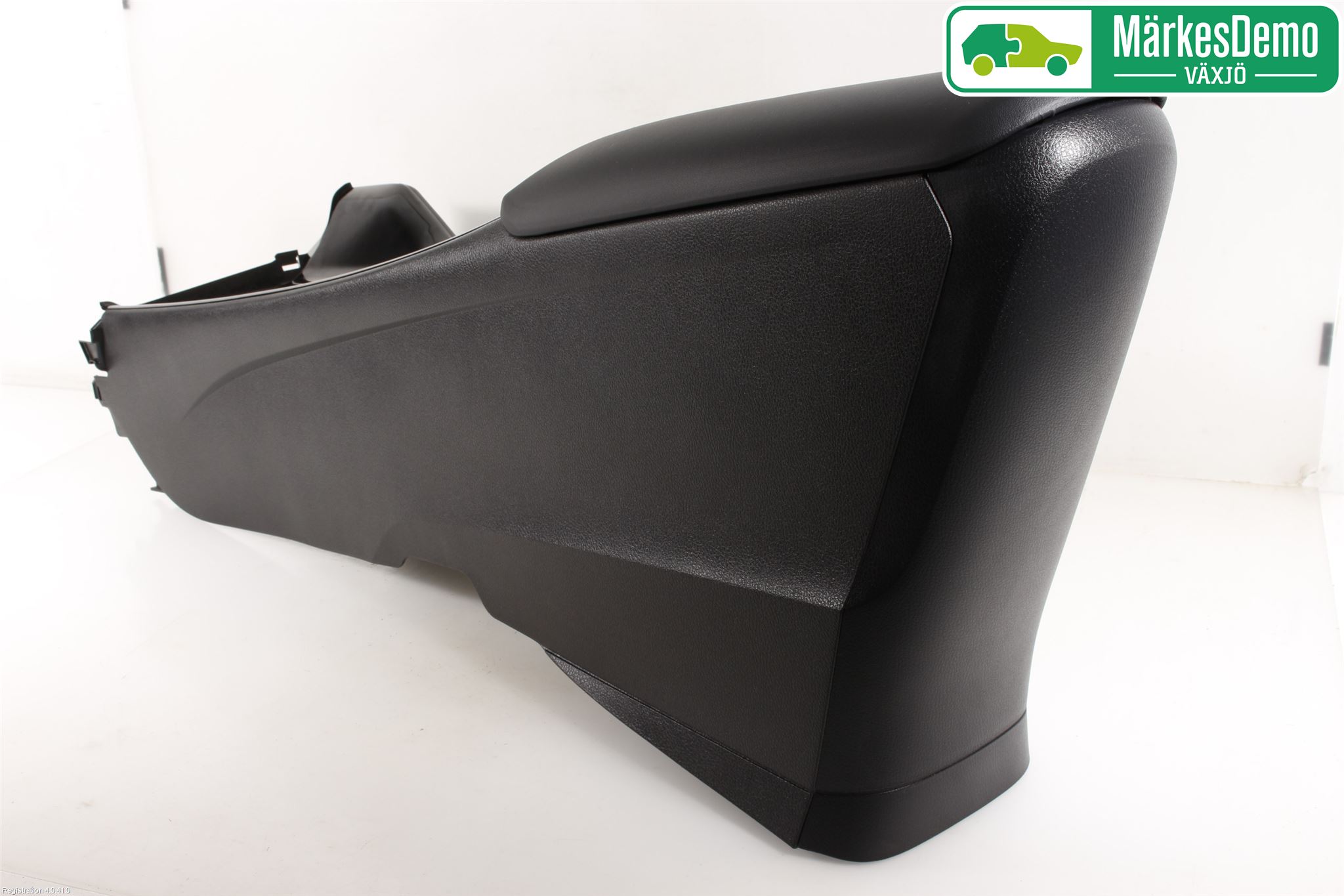 Toyota C-HR 16-23 Instrumentkonsoll Gulv