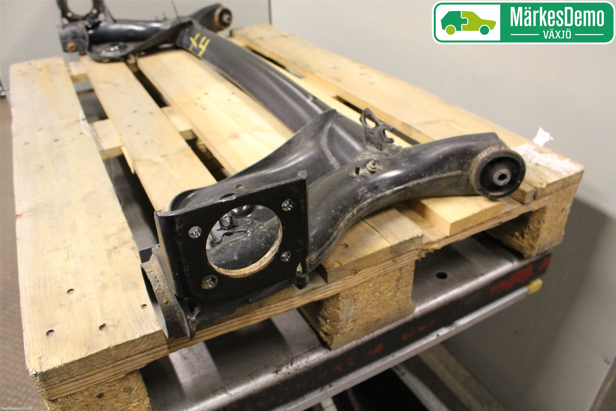 Toyota AYGO 15-21 Bakaksel Feste Travers-Ramme