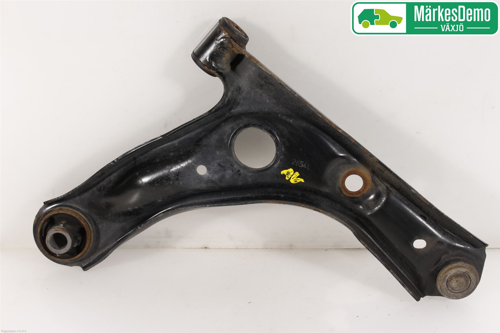 Toyota AYGO 15-21 Bærearm Foran Venstre Nedre