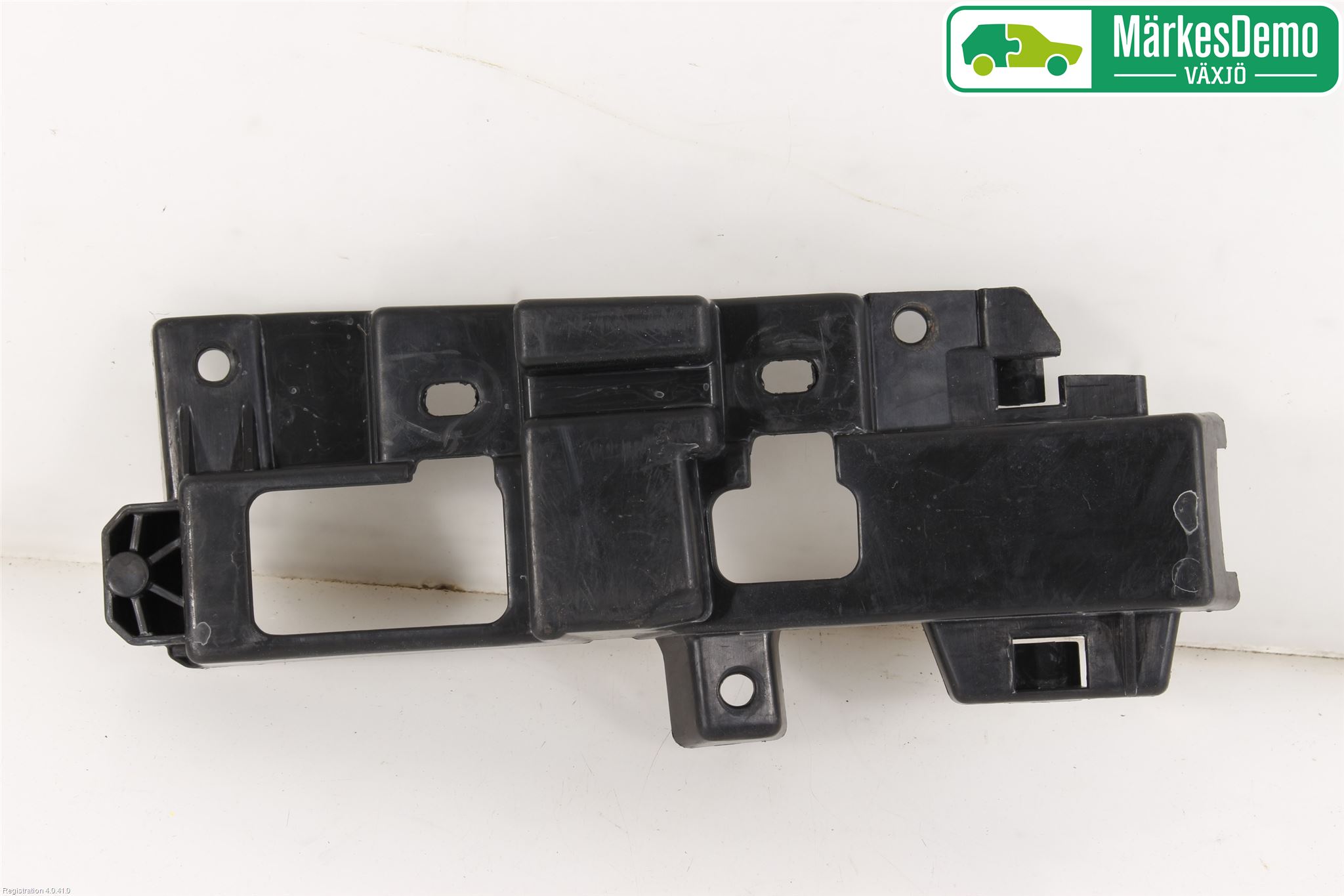 Toyota AYGO 06-14 Frontlykt Venstre