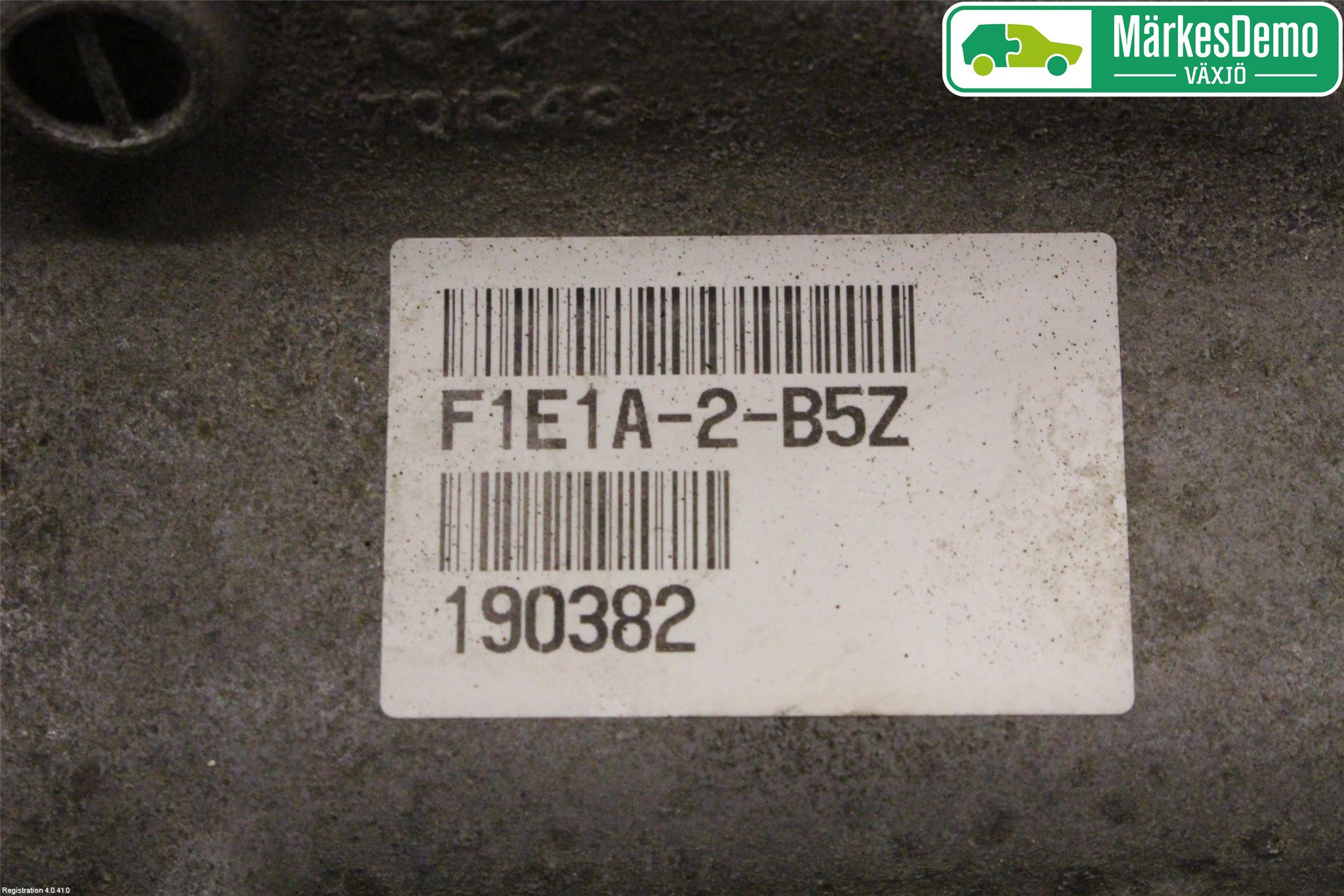 Mitsubishi OUTLANDER 13-21 Navgir Elektrisk