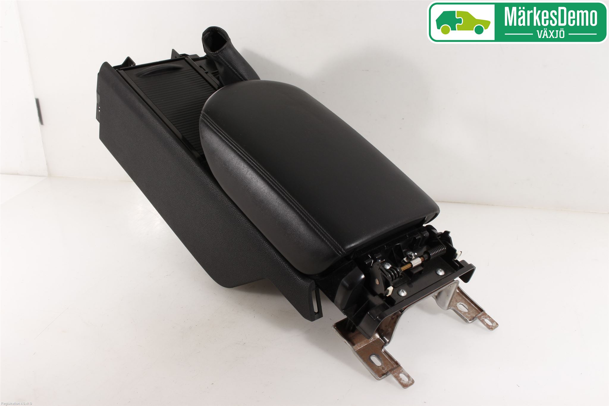 Nissan GT-R Instrumentkonsoll Gulv