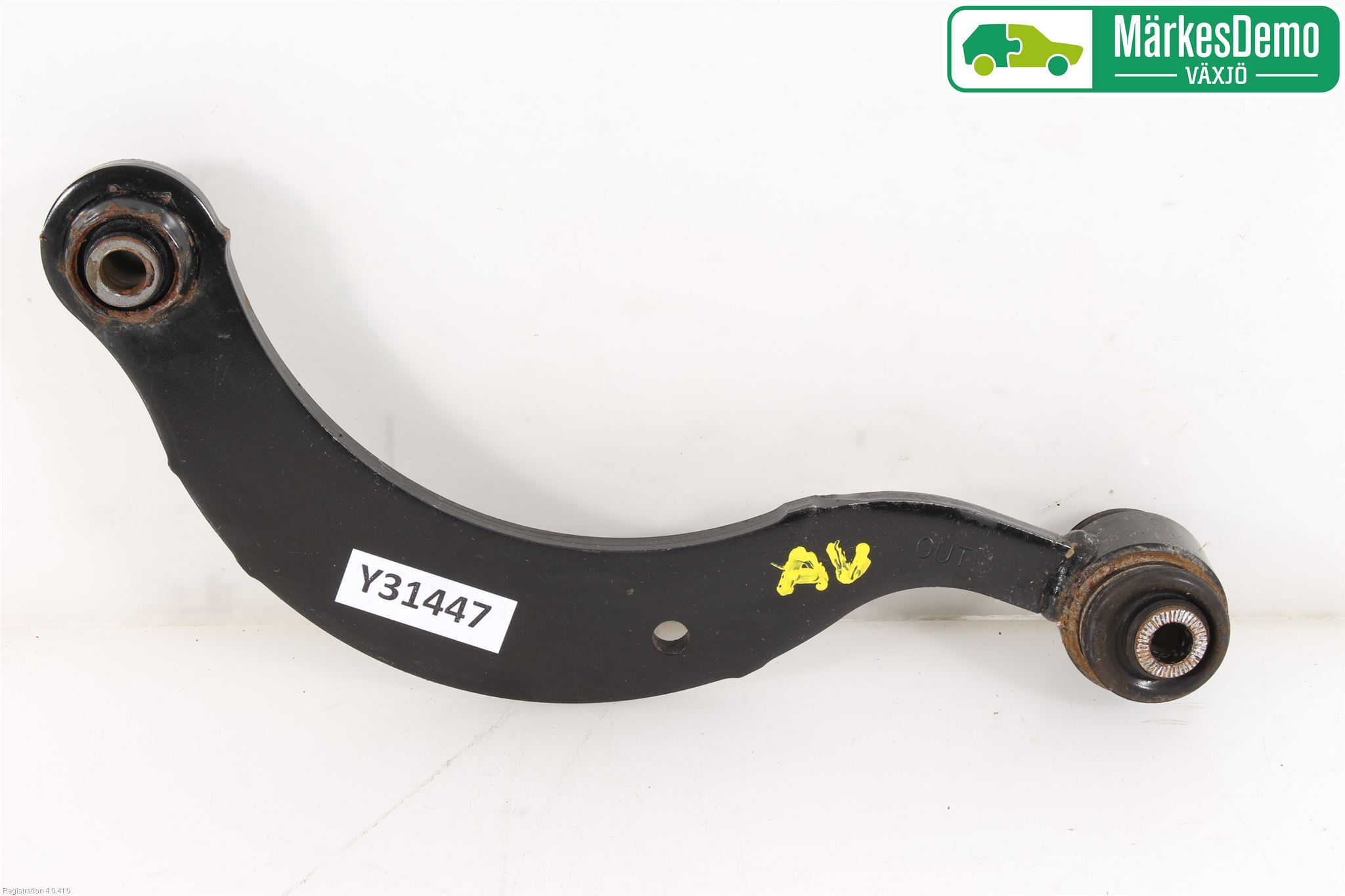 Toyota AURIS 13-19 Bærearm Bak Høyre Øvre