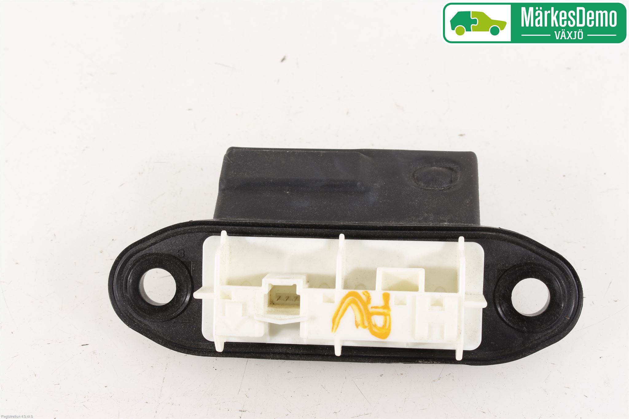 Toyota RAV4 13-18 Bakluke Handtak Ytre