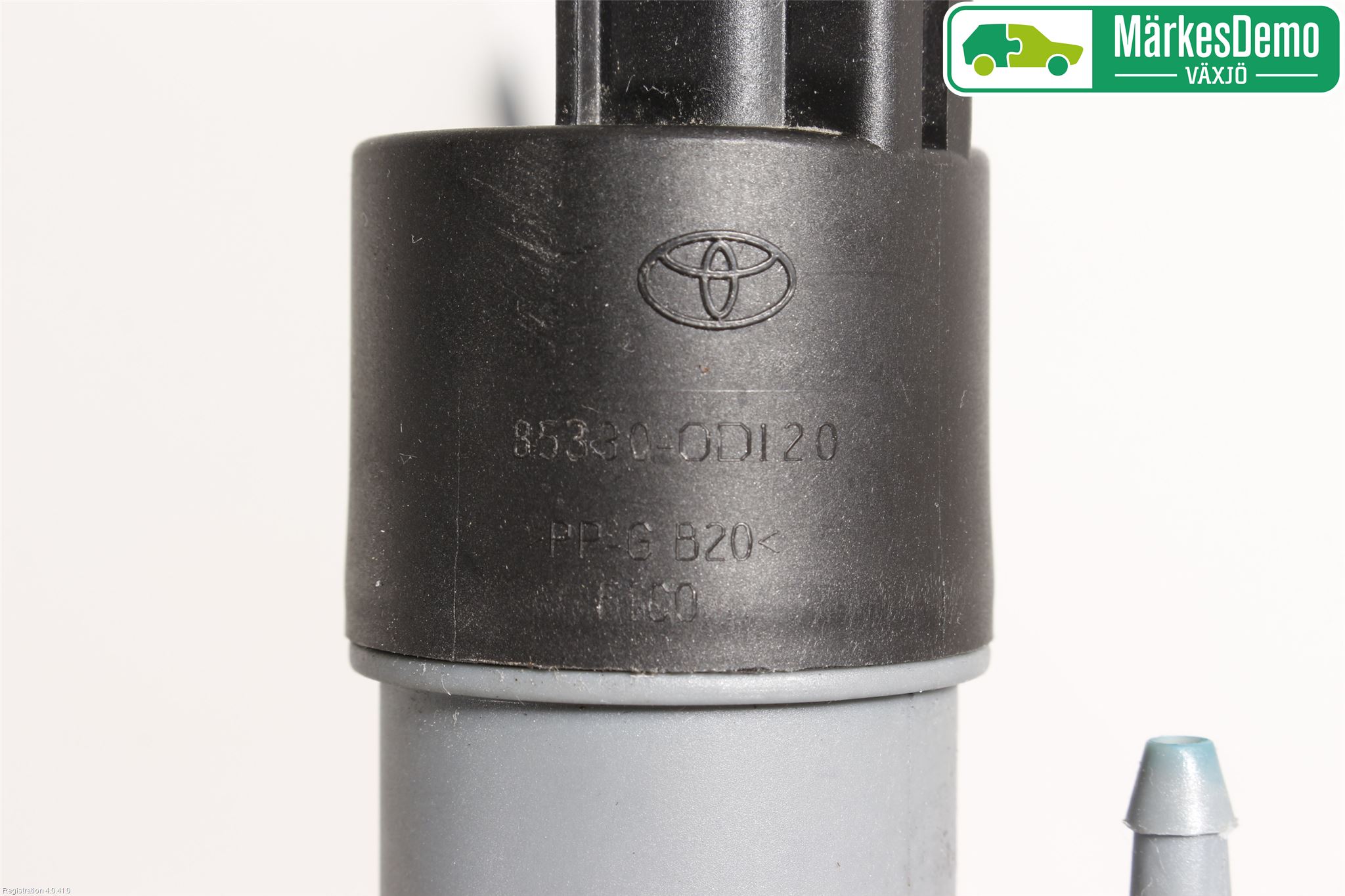 Toyota YARIS XP130 15-20 Spylerpumpe Frontrute