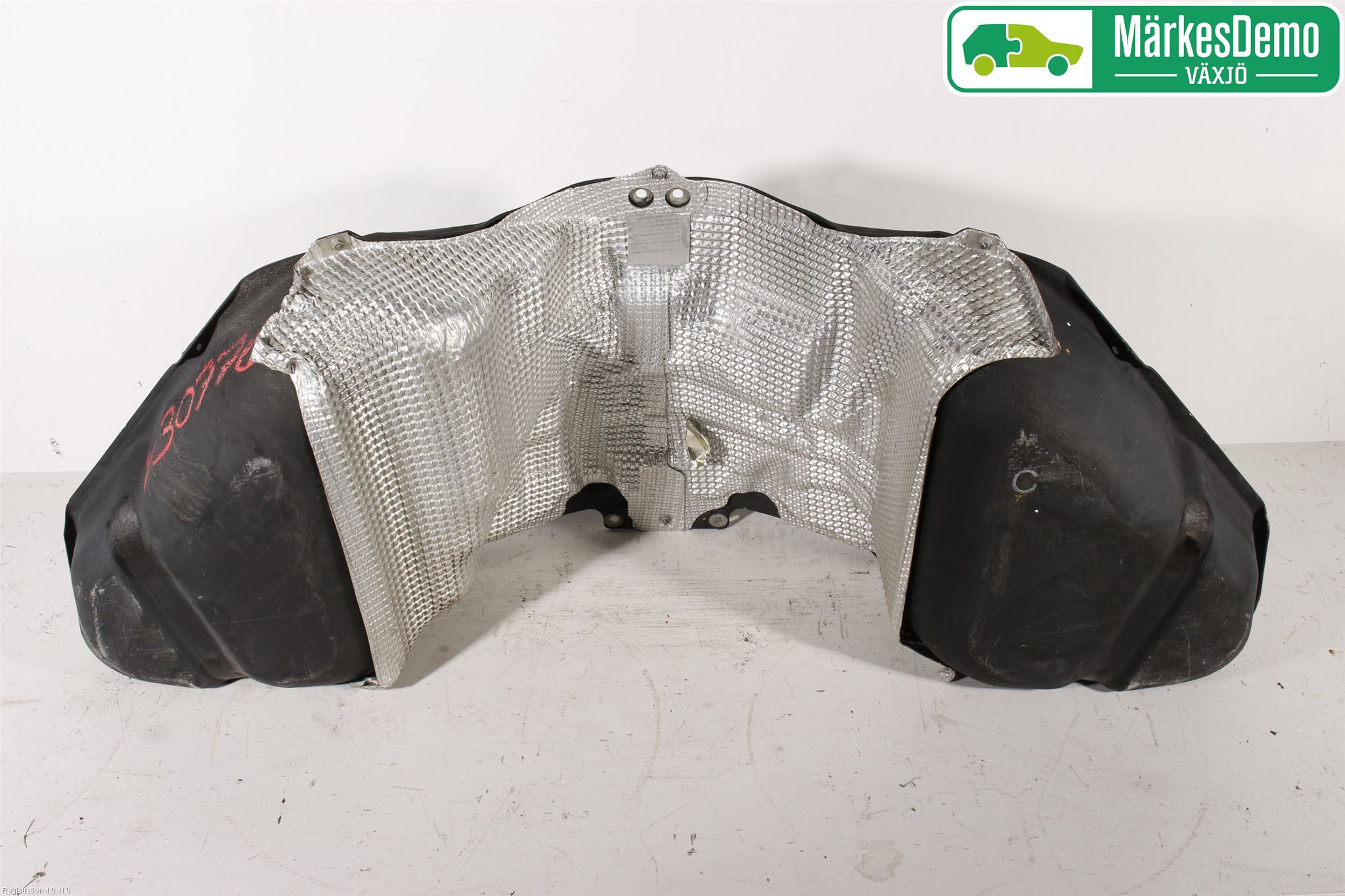 Nissan GT-R Drivstofftank