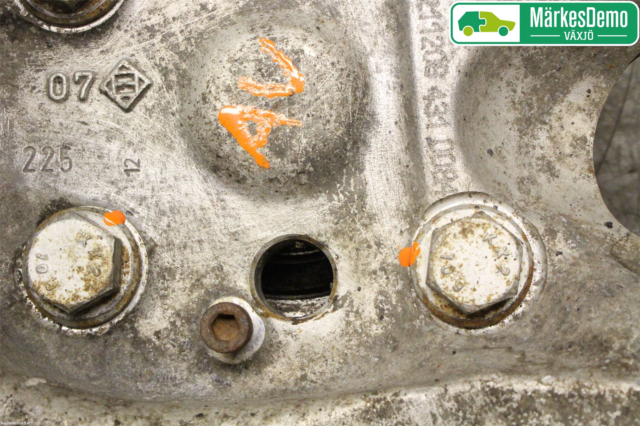 BMW 5 E60/61 Sed/Tou 02-10 Spindel Hf