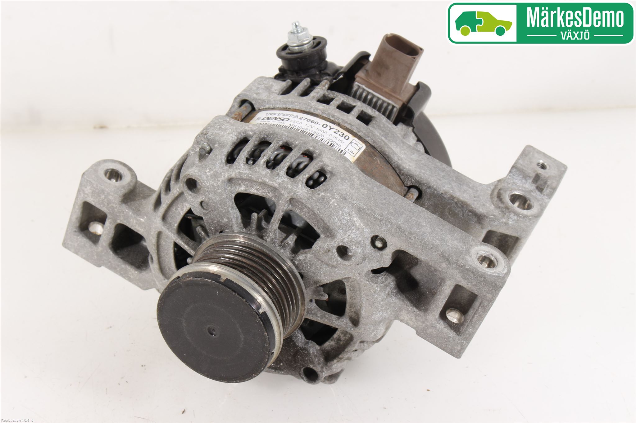 Toyota AURIS 13-19 Dynamo