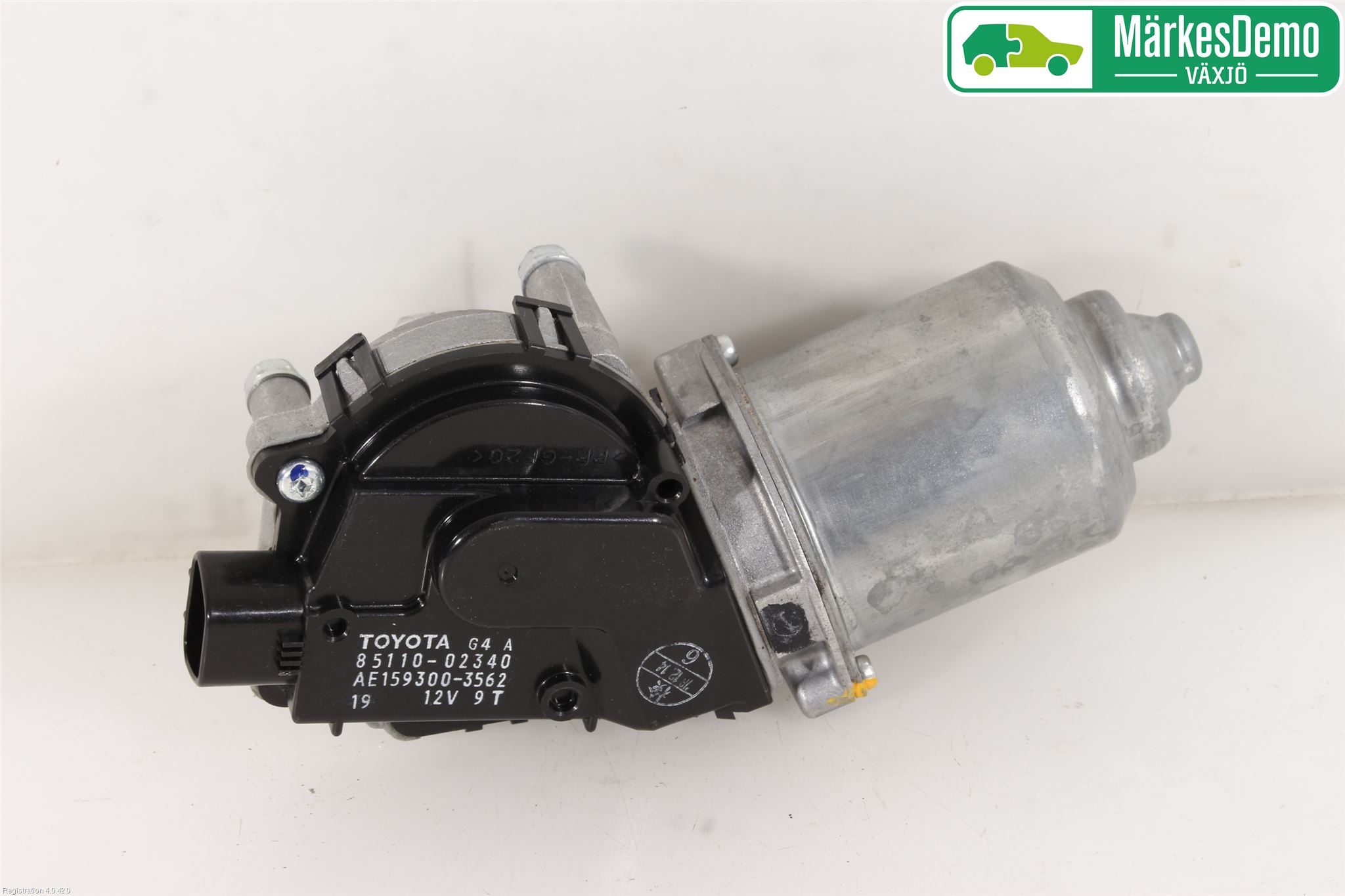 Toyota AURIS 13-19 Viskermotor Frontrute