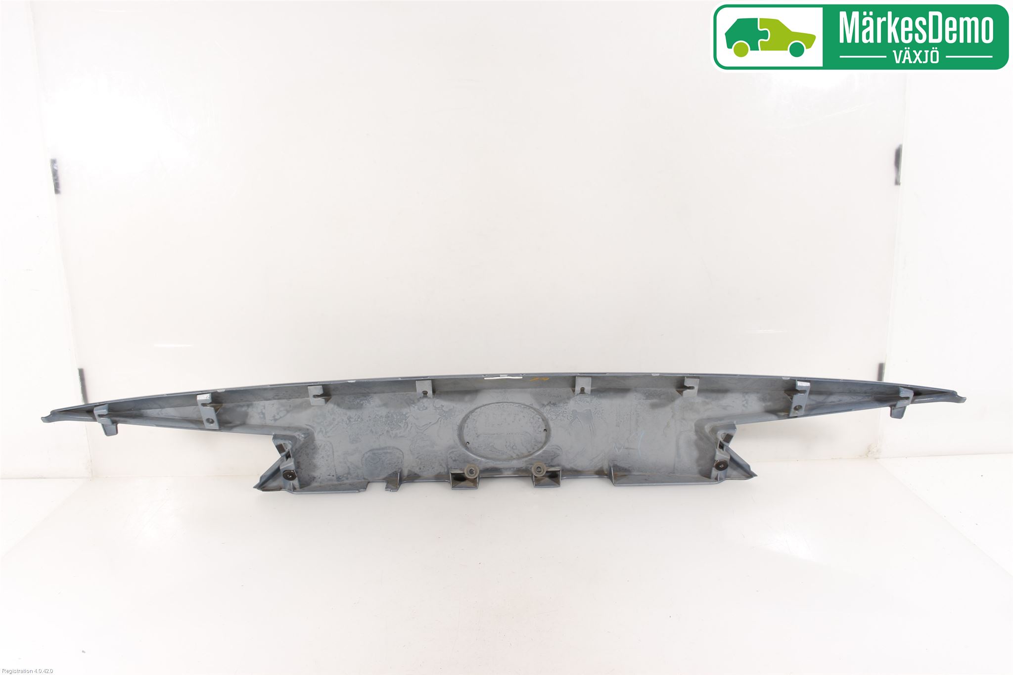 Toyota AURIS 13-19 Refleksplate - Skiltplate