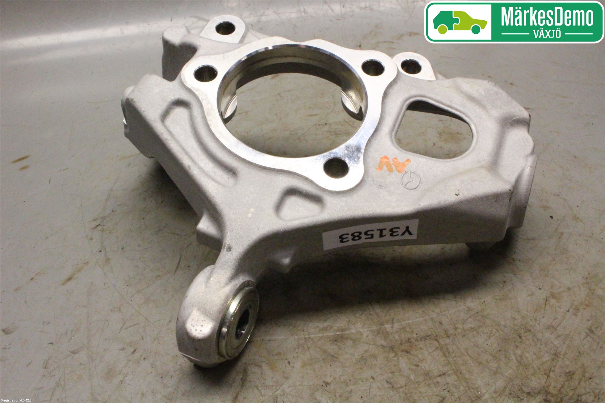 Mazda MX-5 IV (ND/ND2/ND3) MIATA 15- Spindel Vf