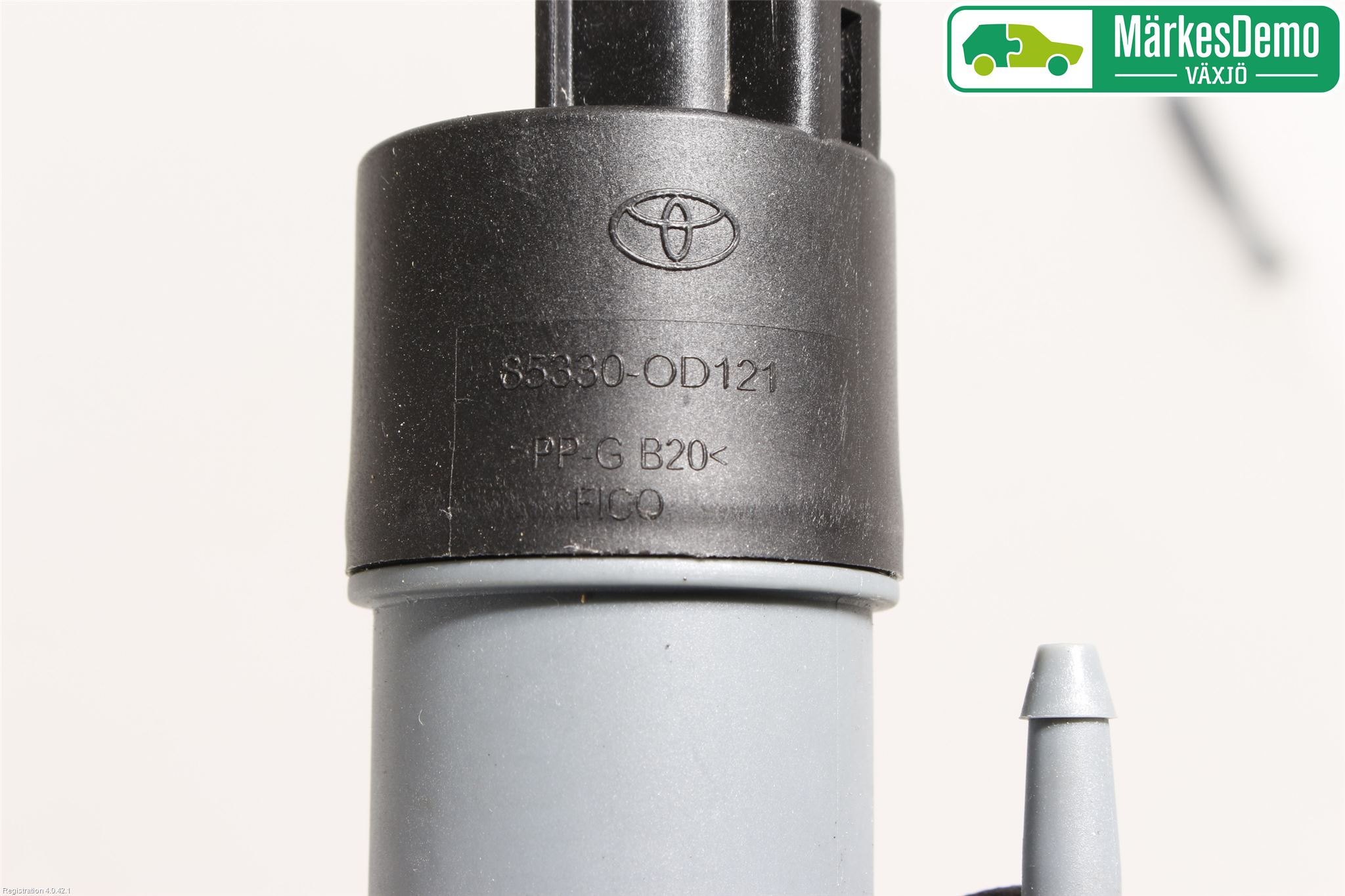 Toyota YARIS XP130 15-20 Spylerpumpe Frontrute