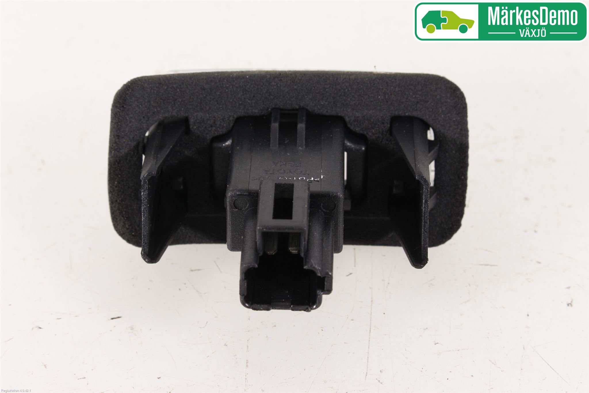 Toyota YARIS XP130 15-20 Skilt Belysning