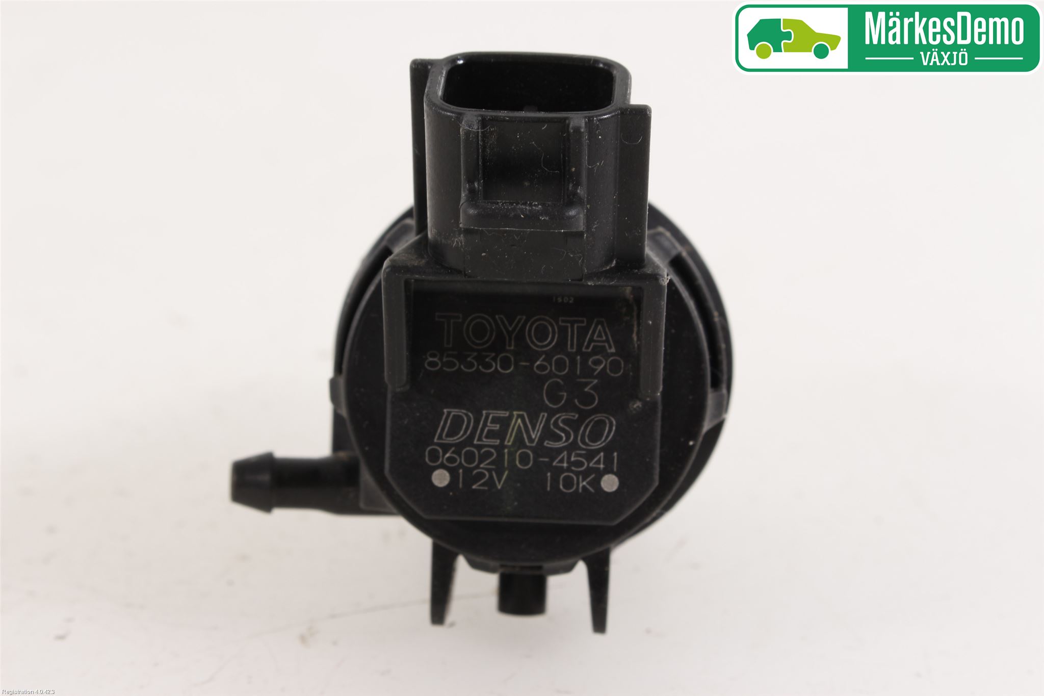 Toyota PRIUS NWH20 04-08 Spylerpumpe Frontrute