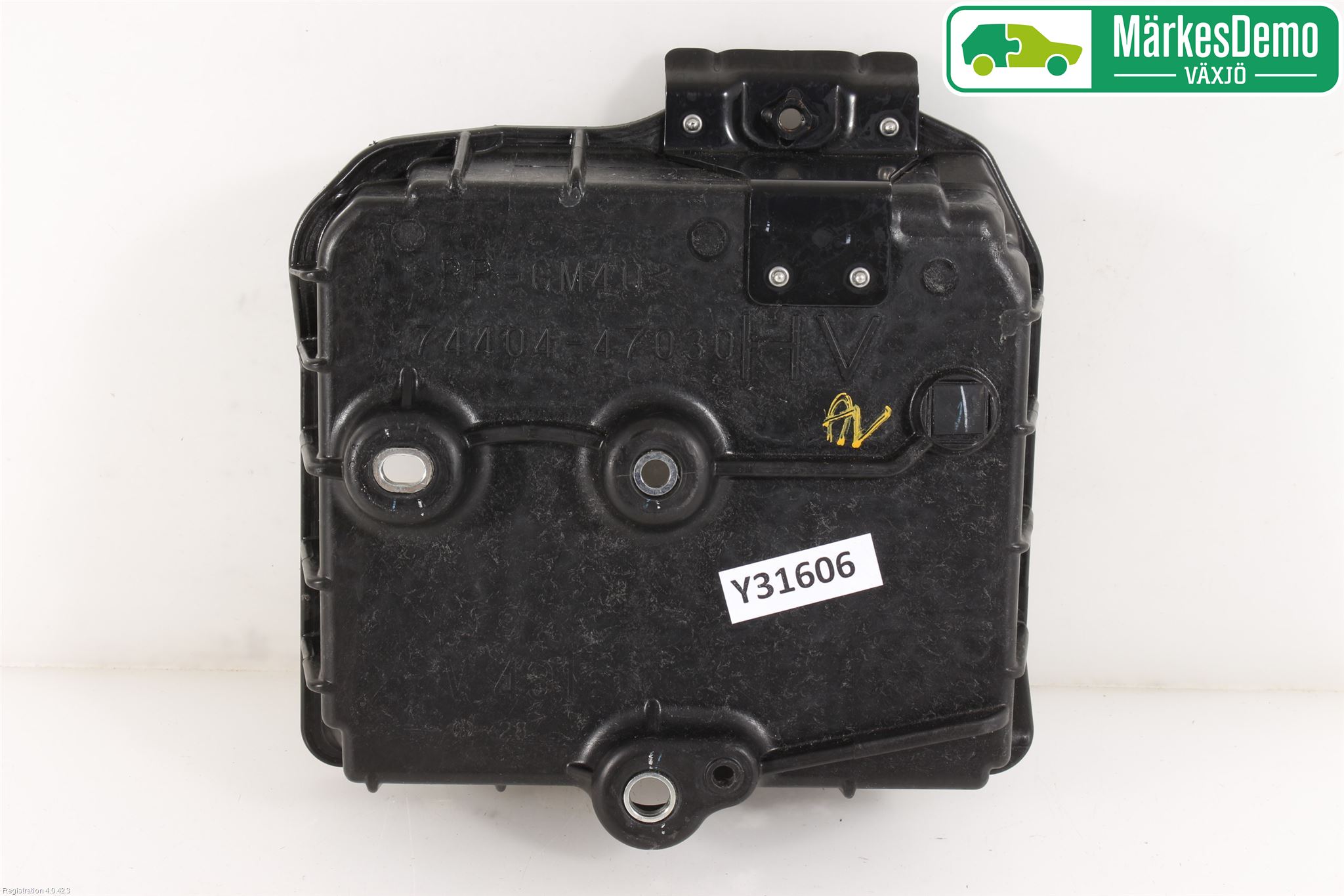Toyota C-HR 16-23 Batterikasse - Feste - Holder