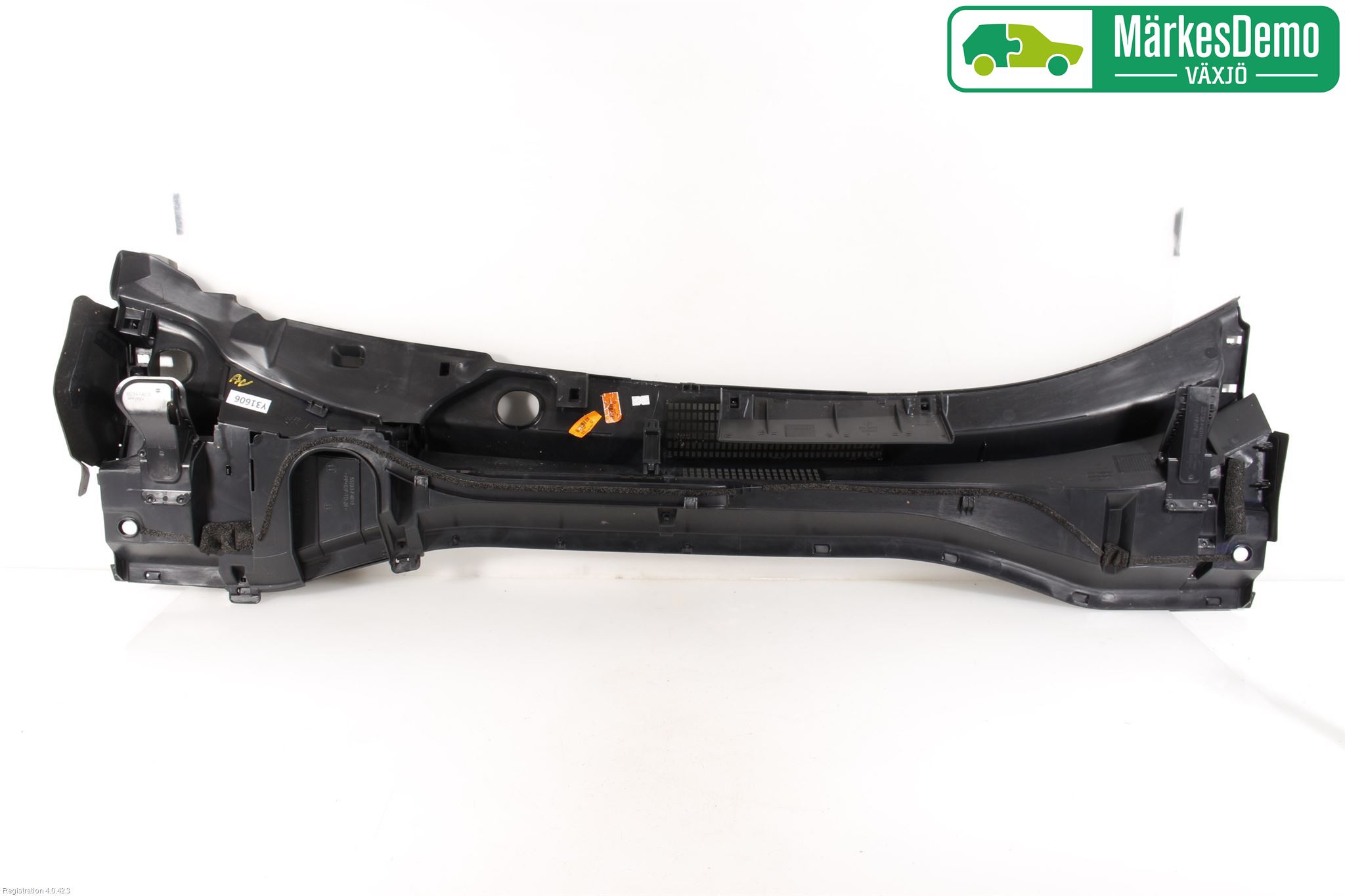 Toyota C-HR 16-23 Visker Deksel-Grill-Under Frr