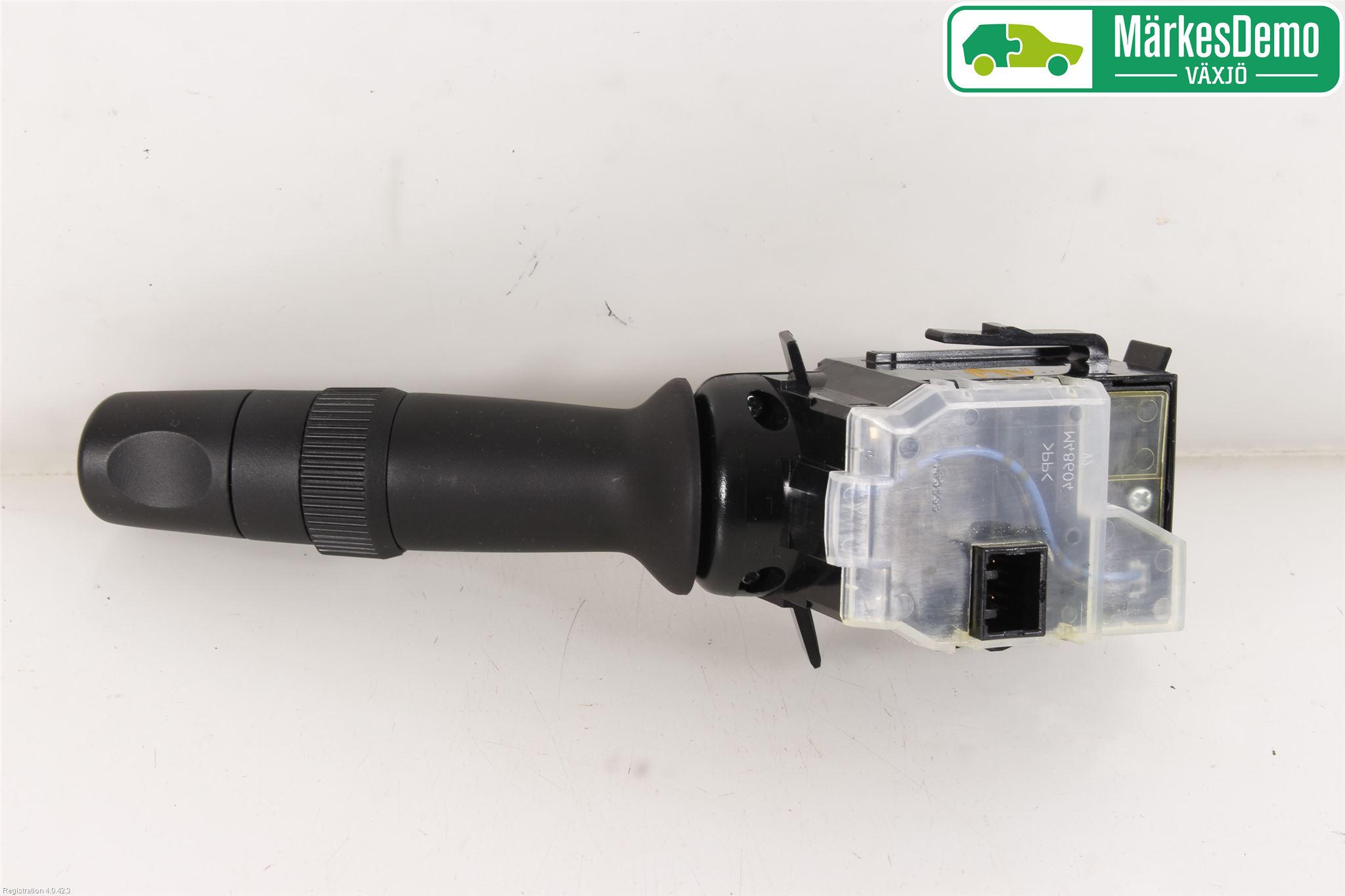 Honda HR-V 15-21 Bryter Ratt Visker - Spyler