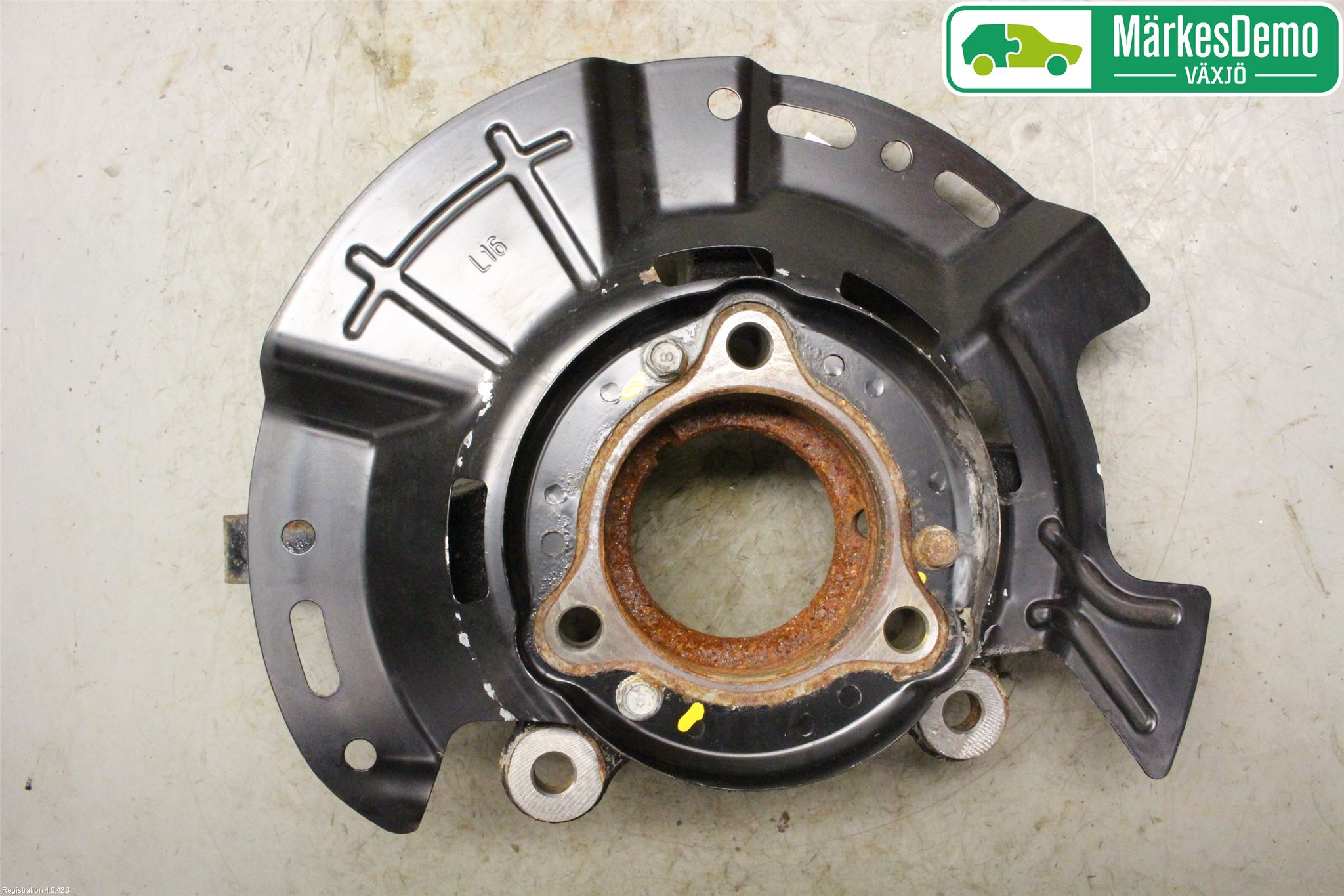 Hyundai i30 PD 17- Spindel Vf