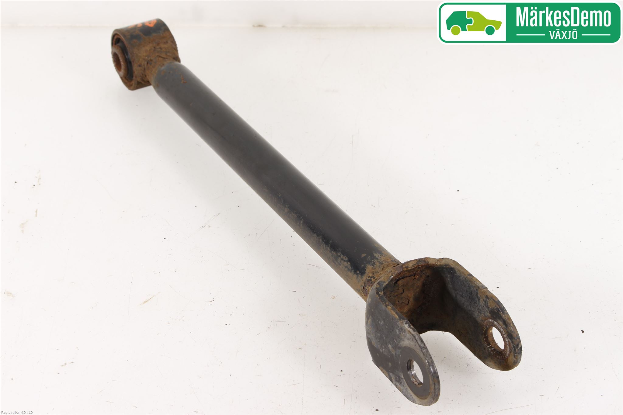 Lexus IS 220d/250/350 06-13 Bærearm Bak Venstre