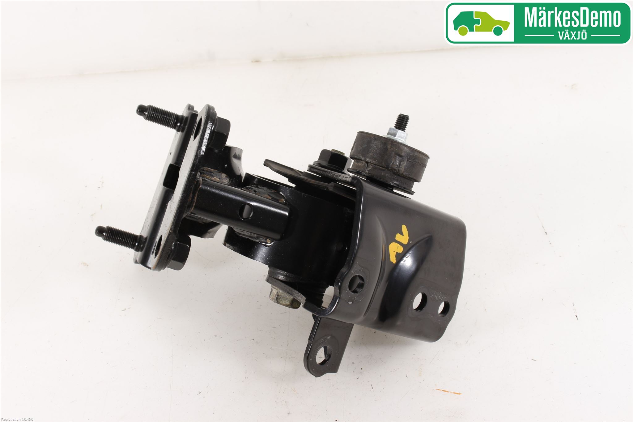 Toyota RAV4 13-18 Motor Feste Stål-Alu