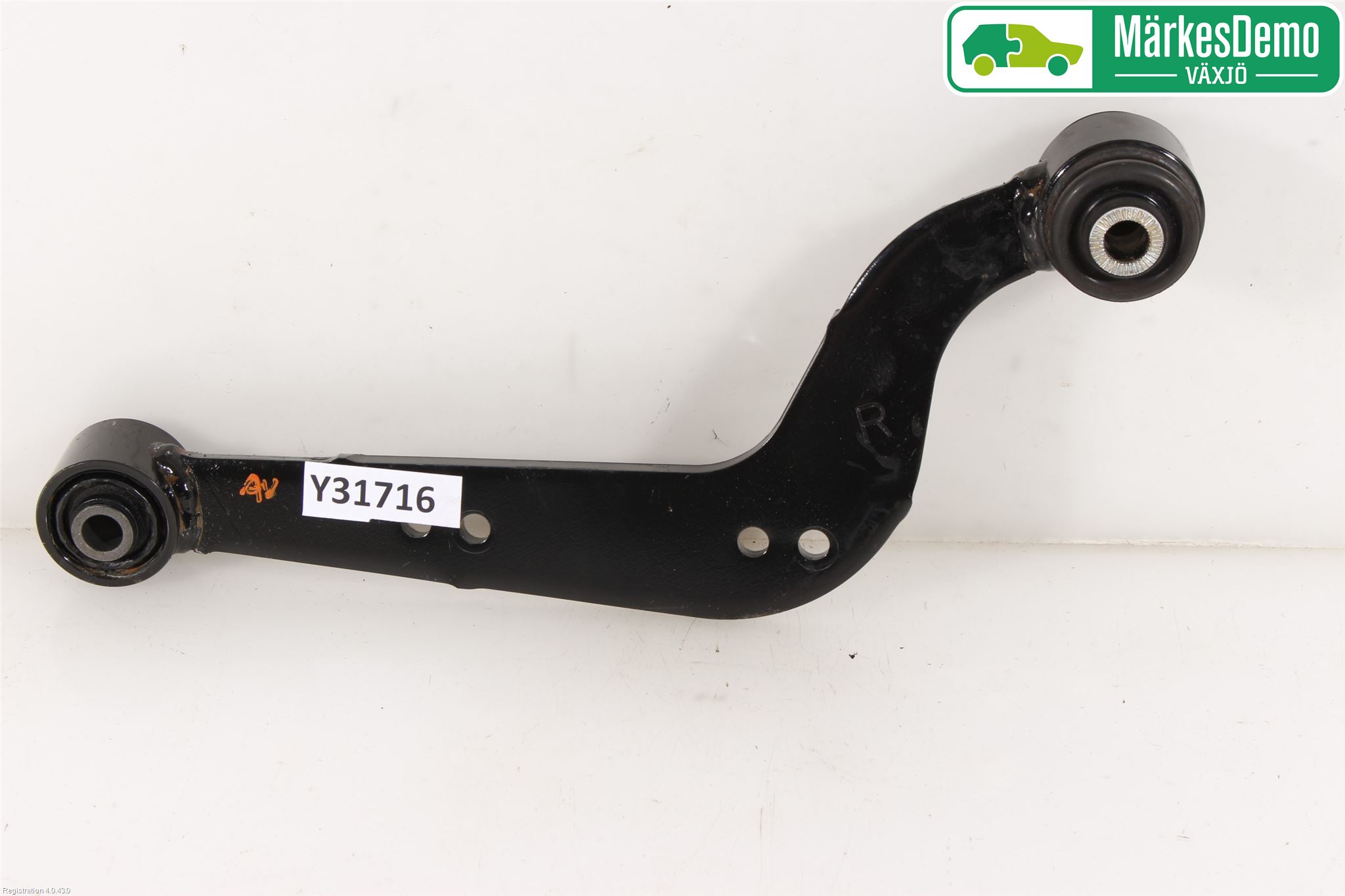 Toyota RAV4 13-18 Bærearm Bak Høyre Øvre