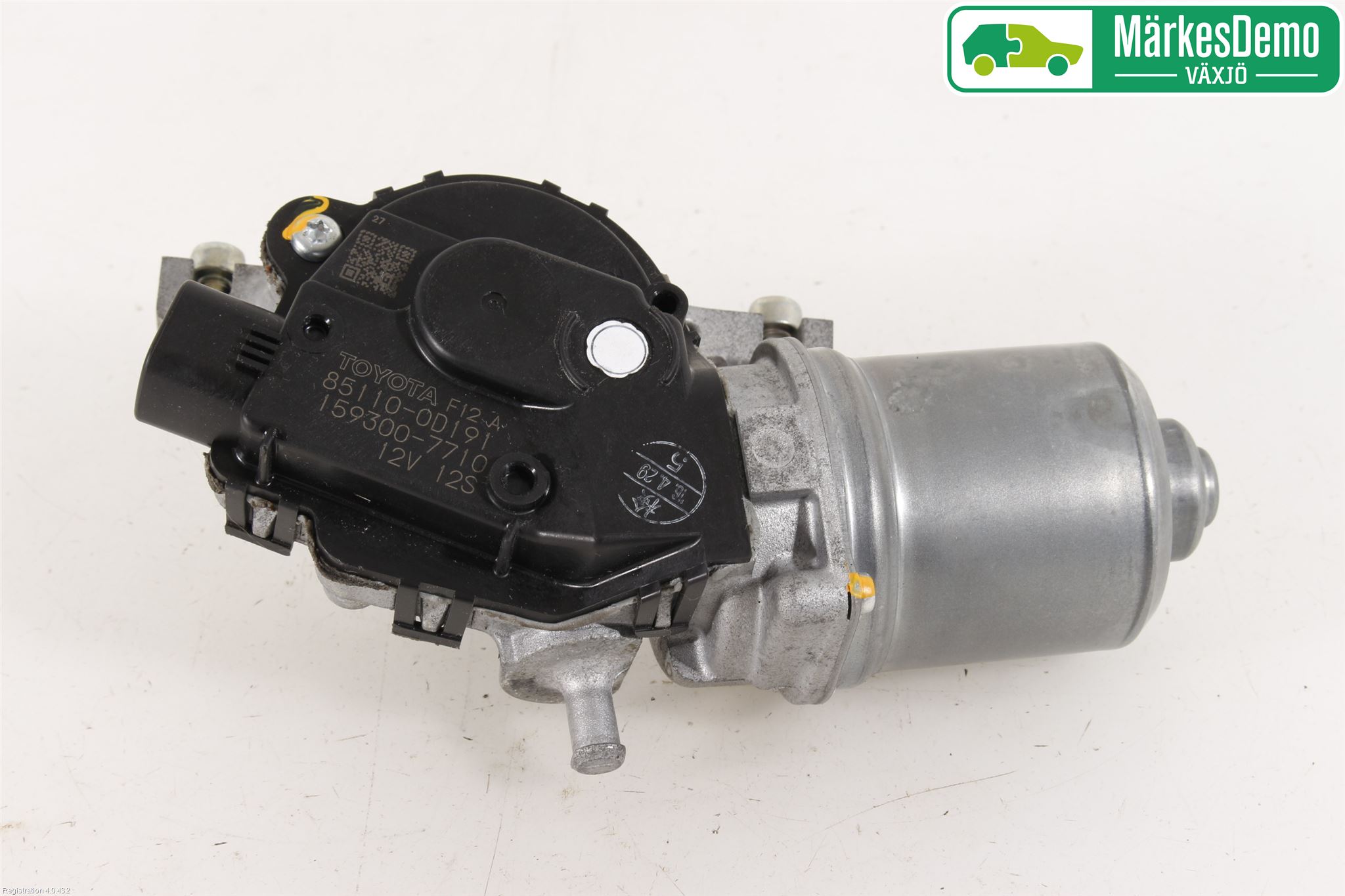 Toyota YARIS XP130 15-20 Viskermotor Frontrute