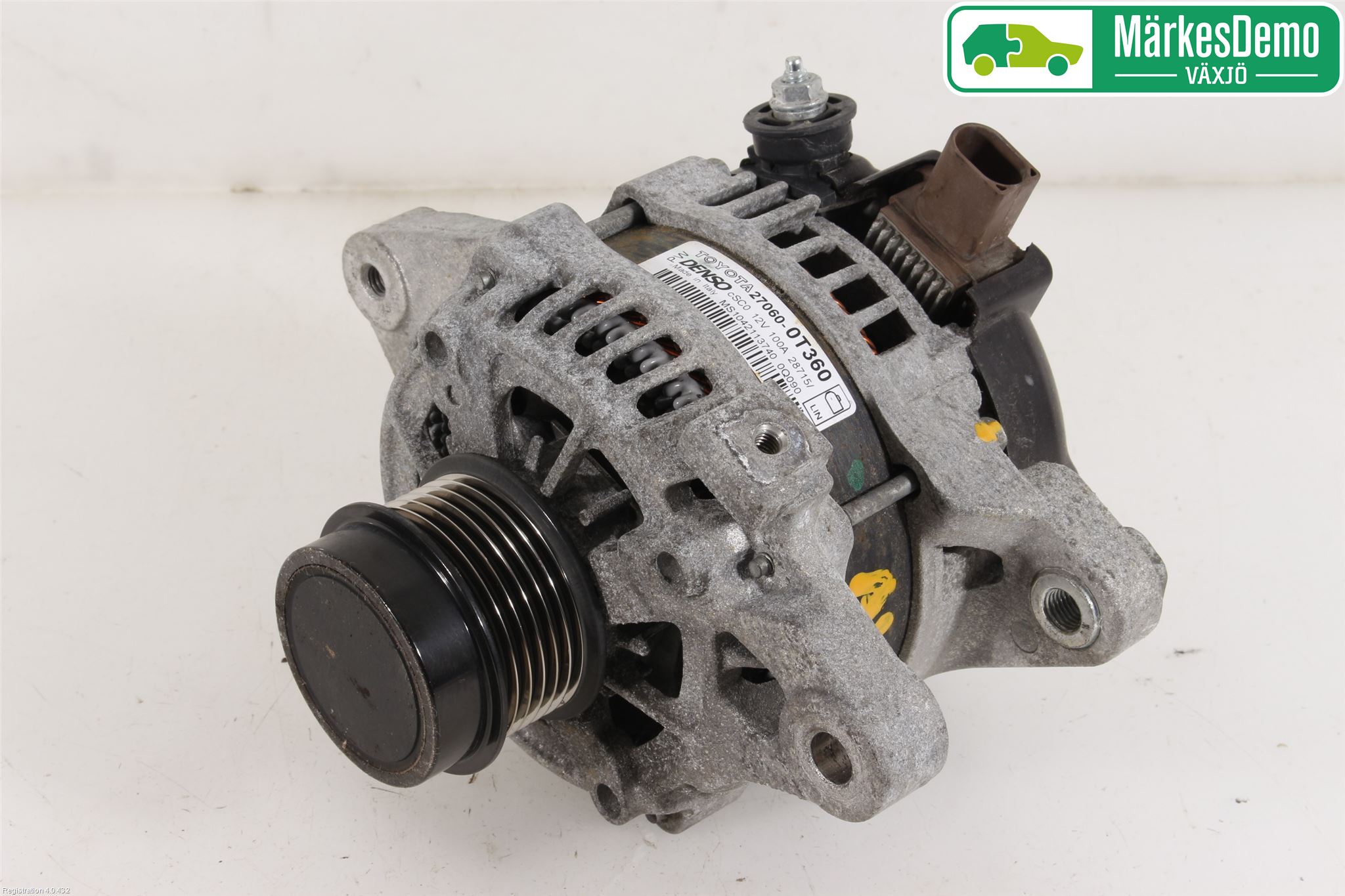 Toyota AVENSIS 16-18 Dynamo