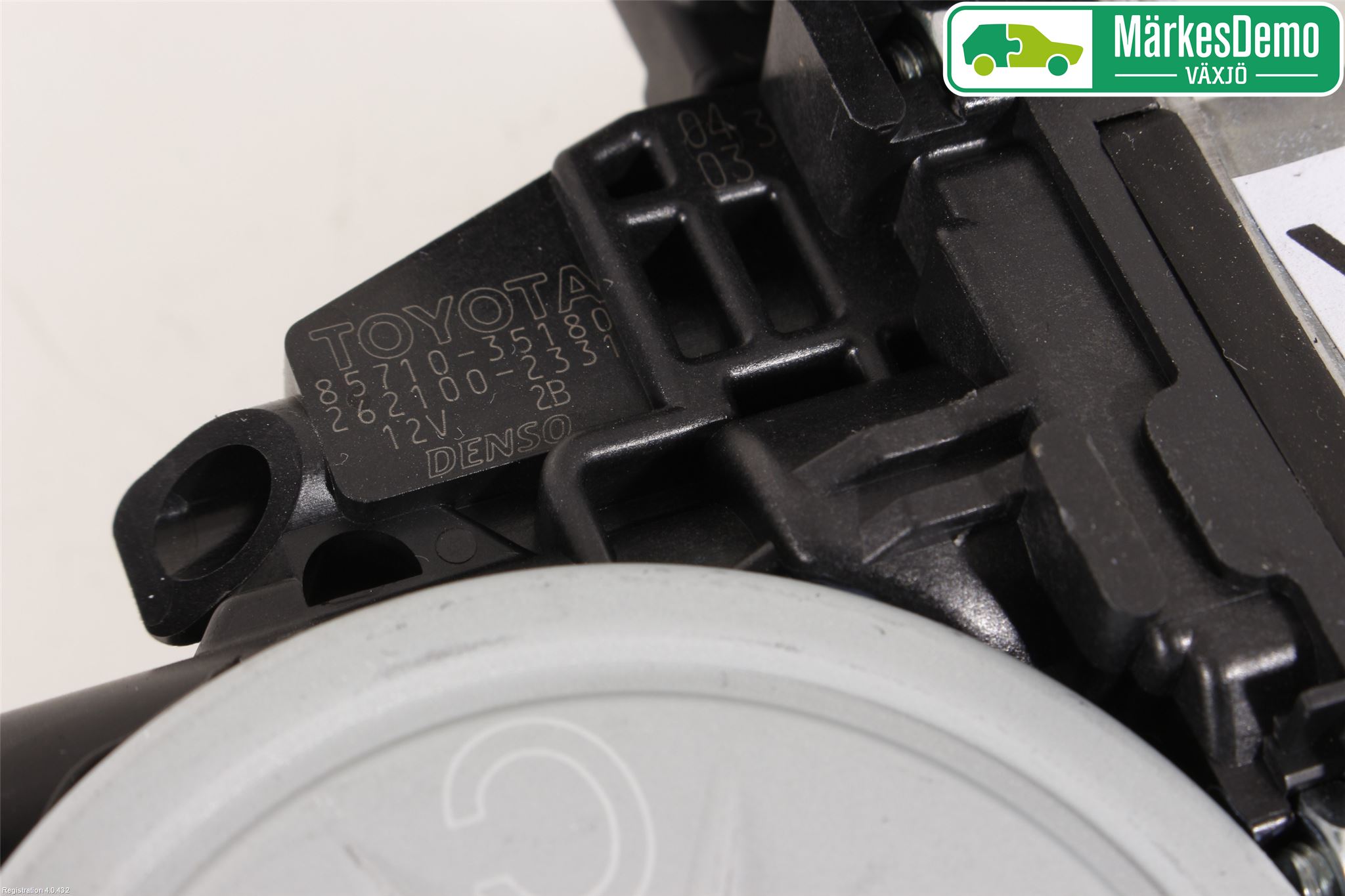 Toyota RAV4 13-18 Vindusheis El Komp