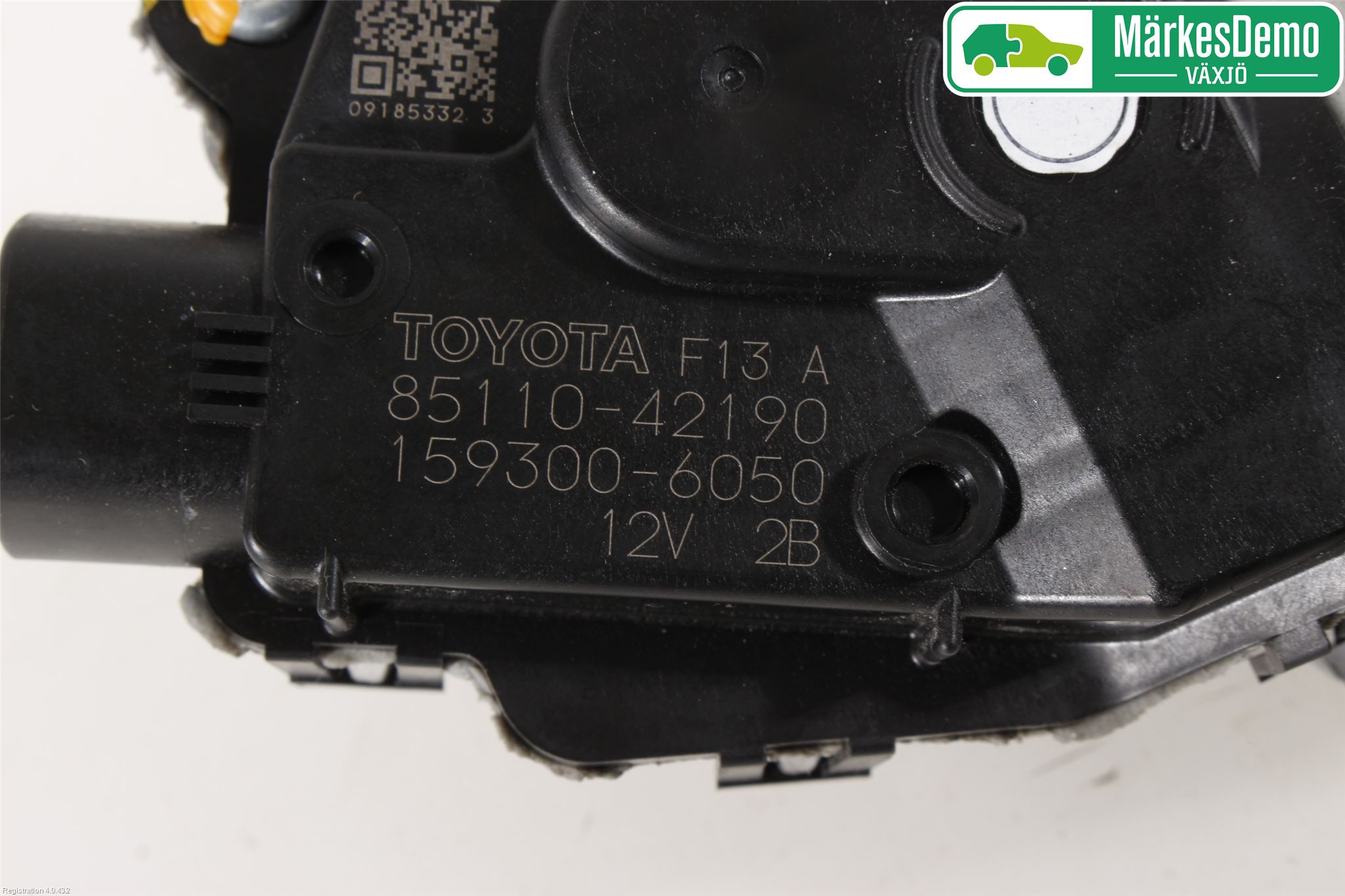 Toyota RAV4 13-18 Viskermotor Frontrute