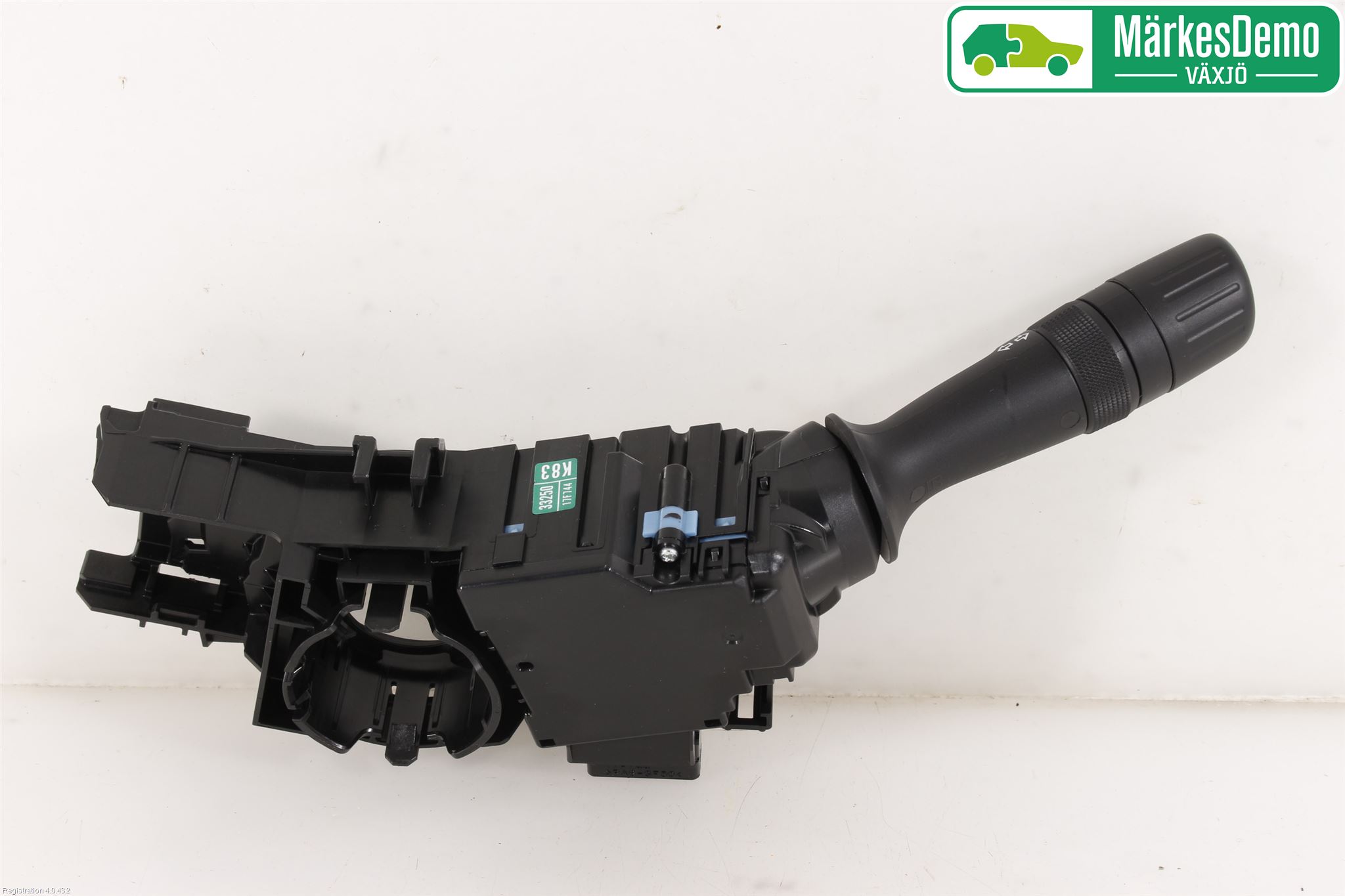 Toyota RAV4 13-18 Bryter Ratt Blinklys - Lys