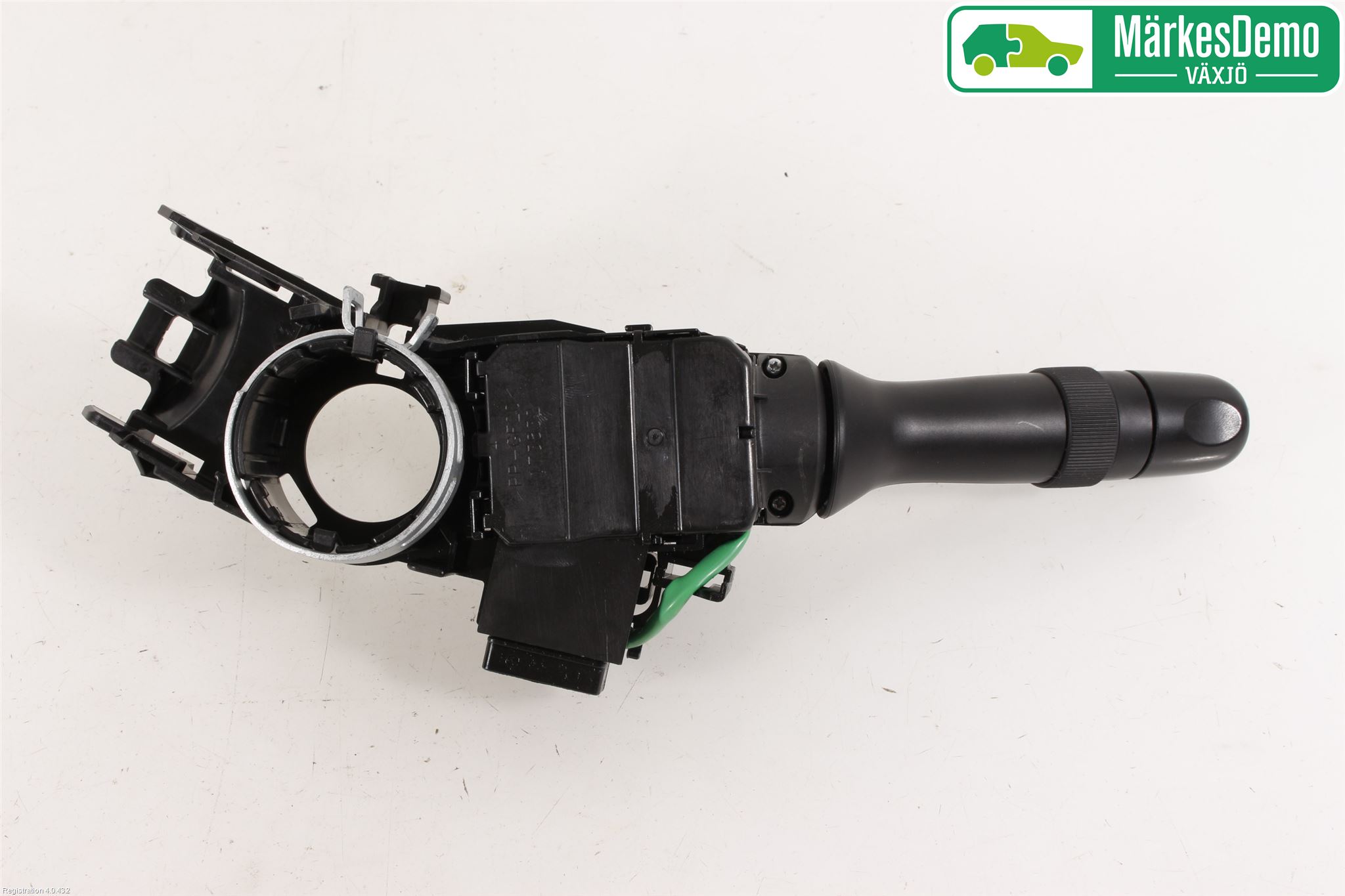 Toyota AVENSIS 16-18 Bryter Ratt Blinklys - Lys