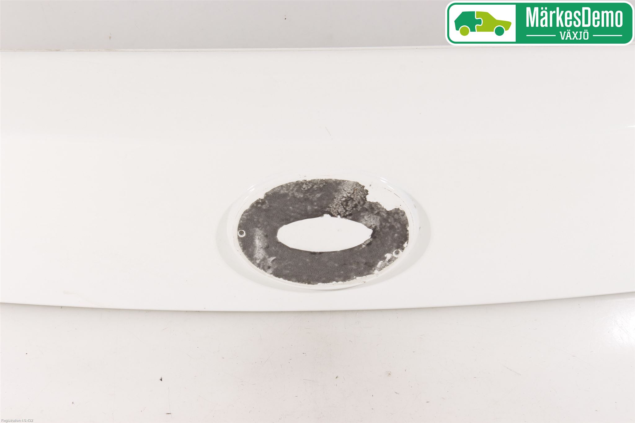 Toyota AURIS 13-19 Refleksplate - Skiltplate