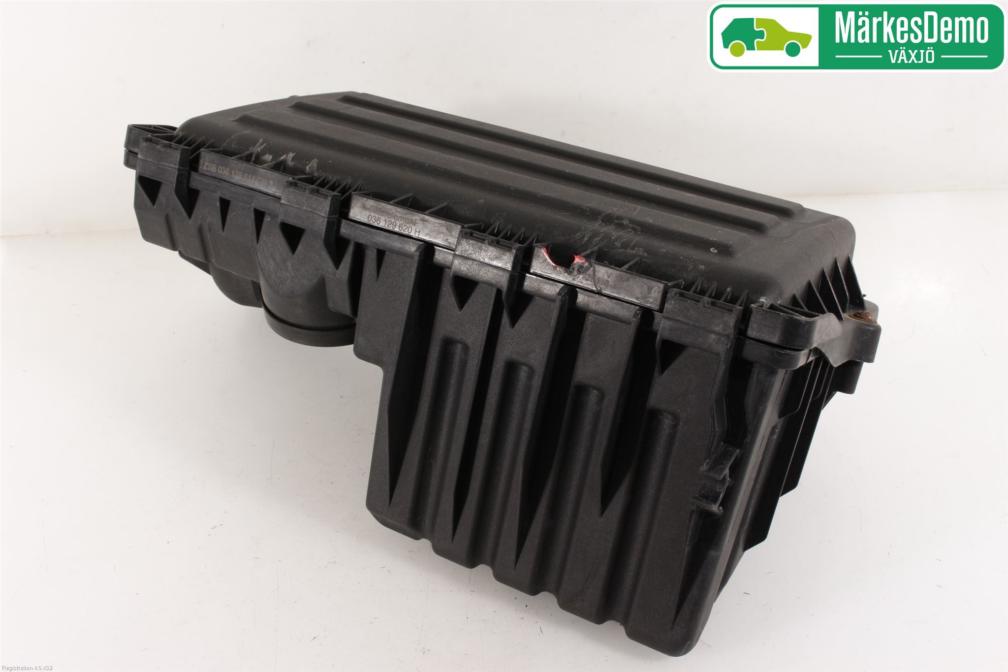 Volkswagen VW CADDY      04-10 Luftfilter Boks