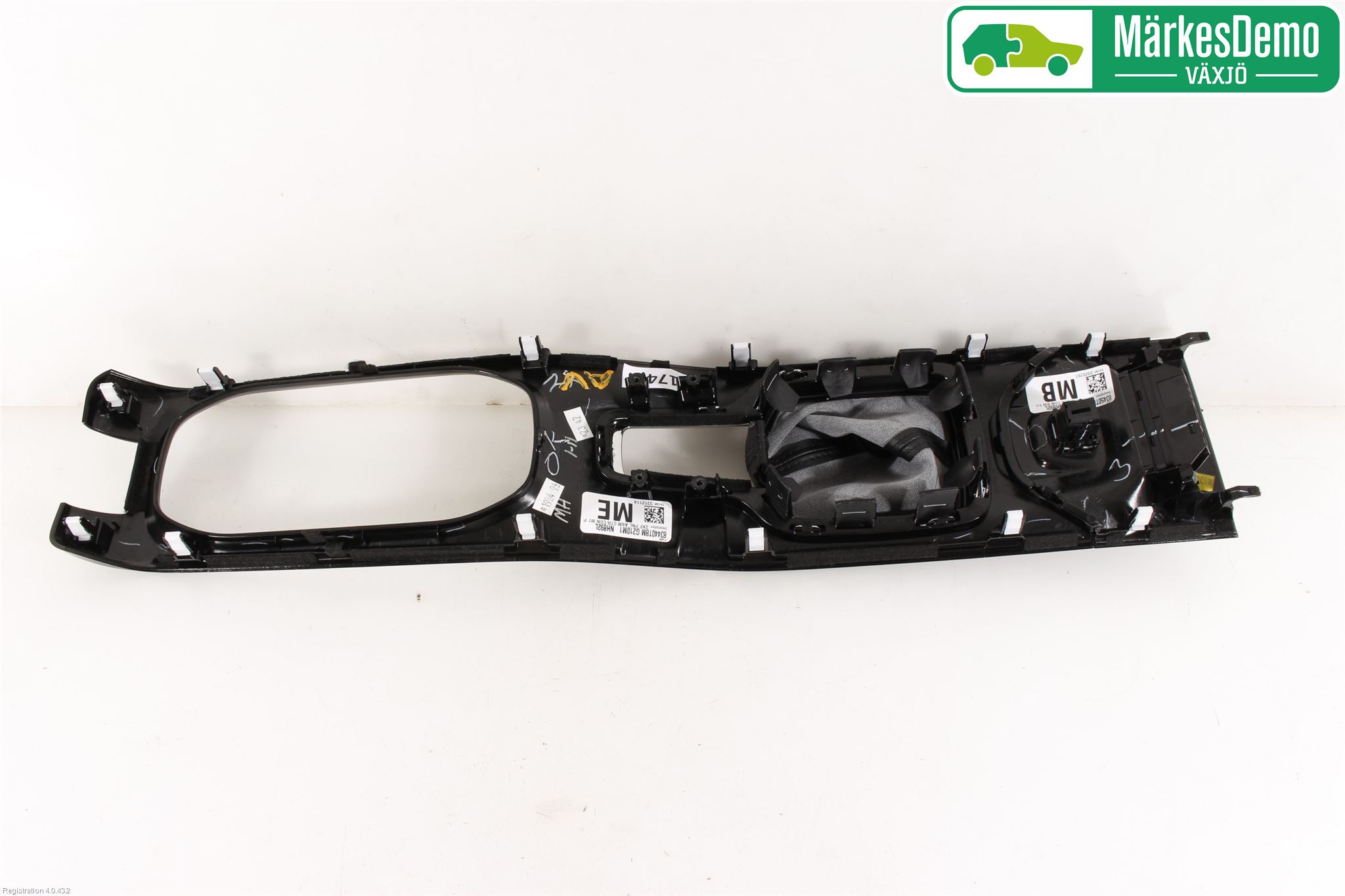 Honda HR-V 15-21 Instrumentkonsoll Gulv