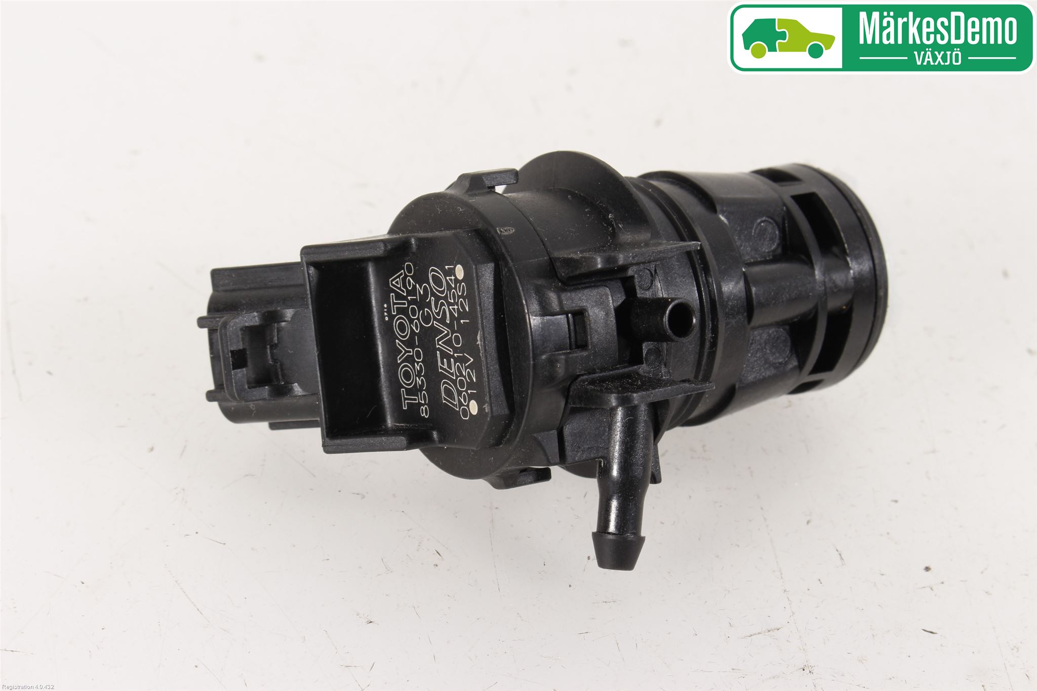 Lexus IS 250/350 14-20 Spylerpumpe Frontrute