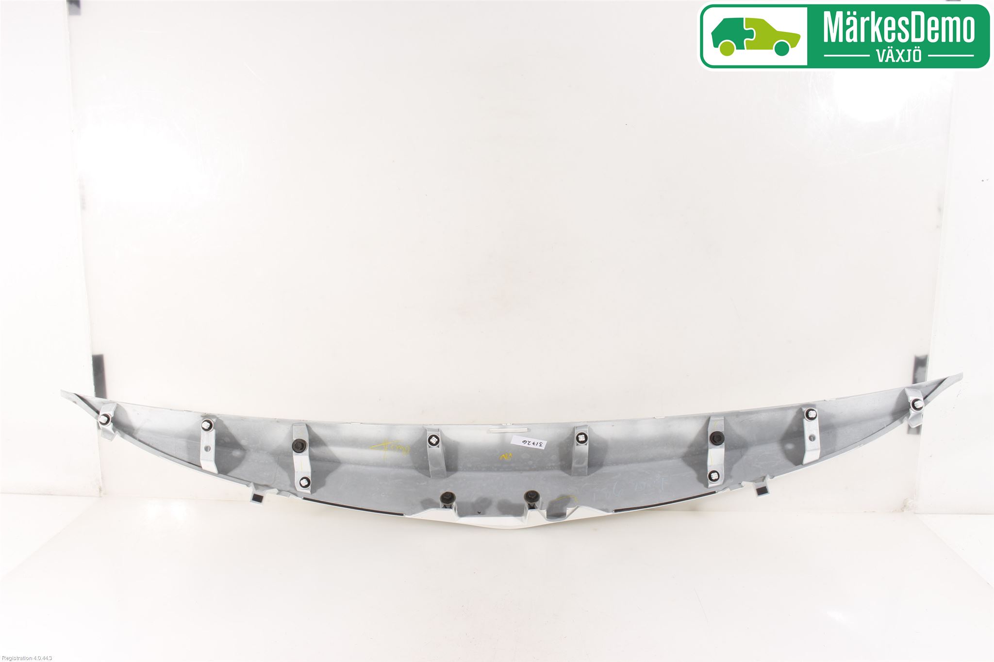 Toyota AURIS 13-19 Refleksplate - Skiltplate