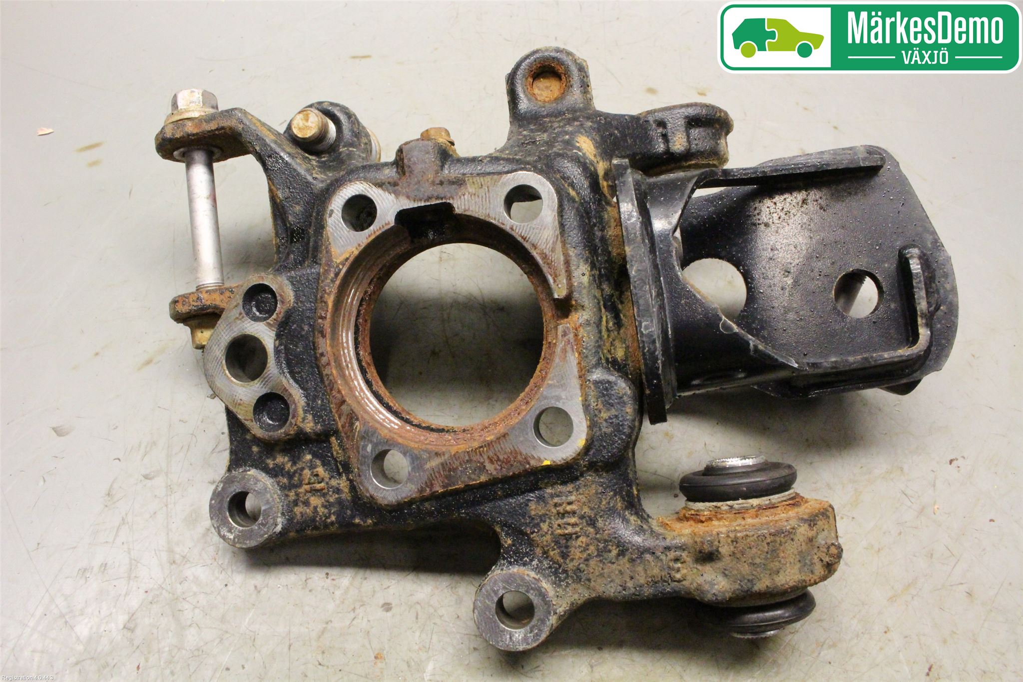 Toyota RAV4 13-18 Spindel Hb