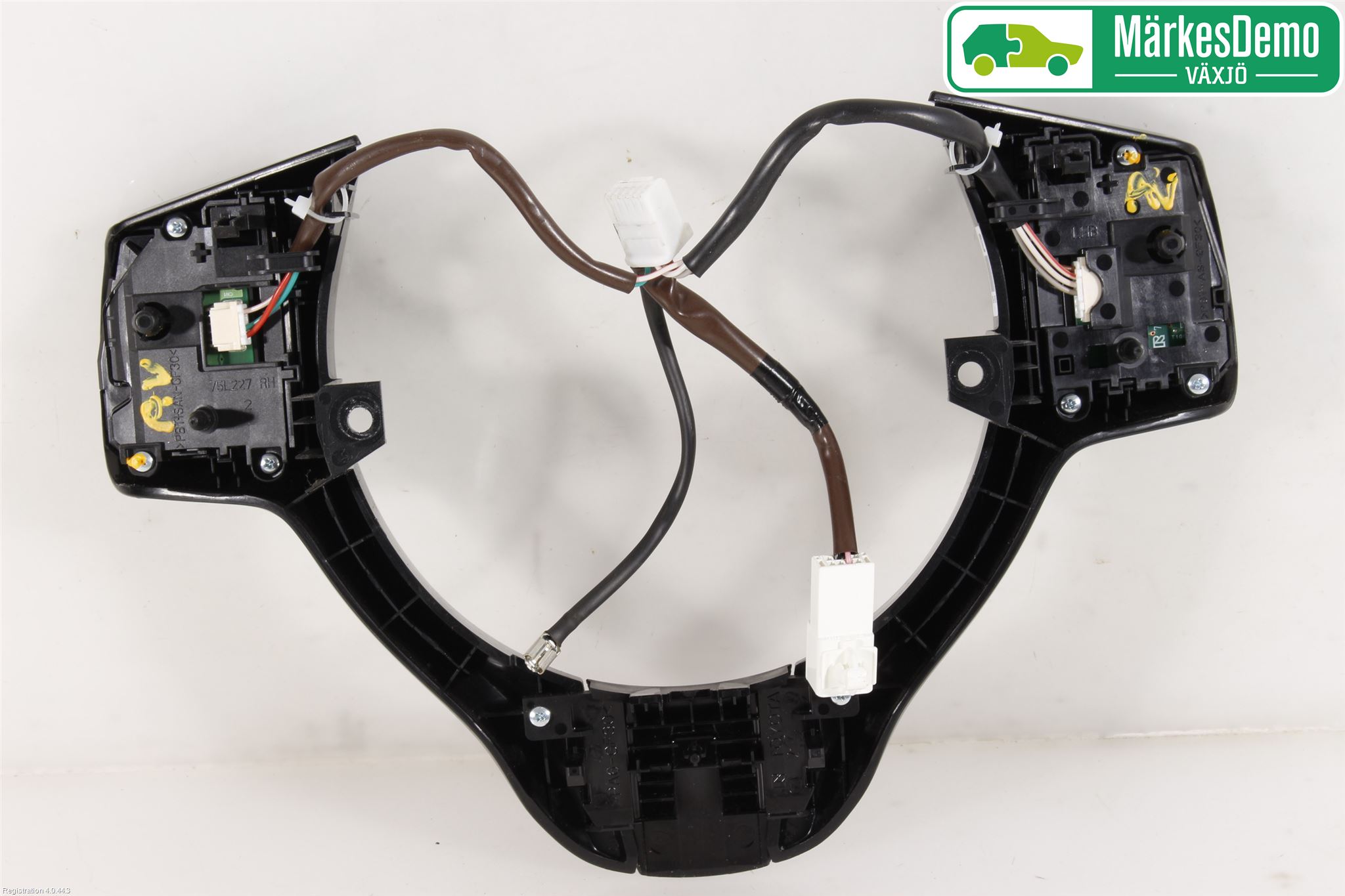 Toyota YARIS XP130 15-20 Bryter Ratt Radio-Stereo