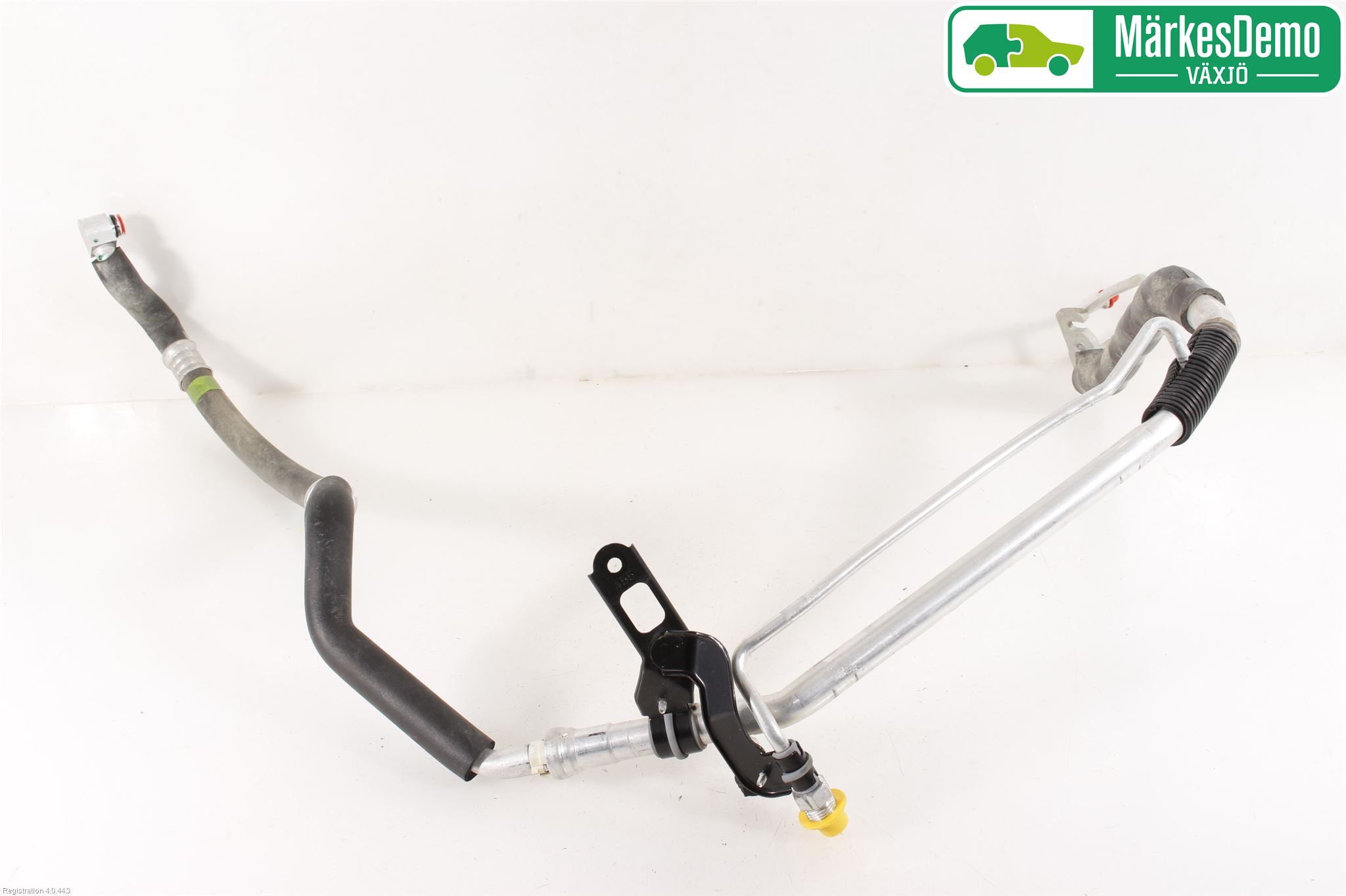 Toyota YARIS XP130 15-20 Varme Ac Slange - Rør