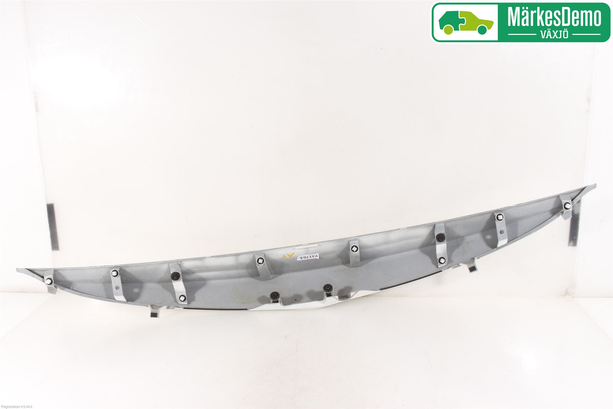 Toyota AURIS 13-19 Refleksplate - Skiltplate