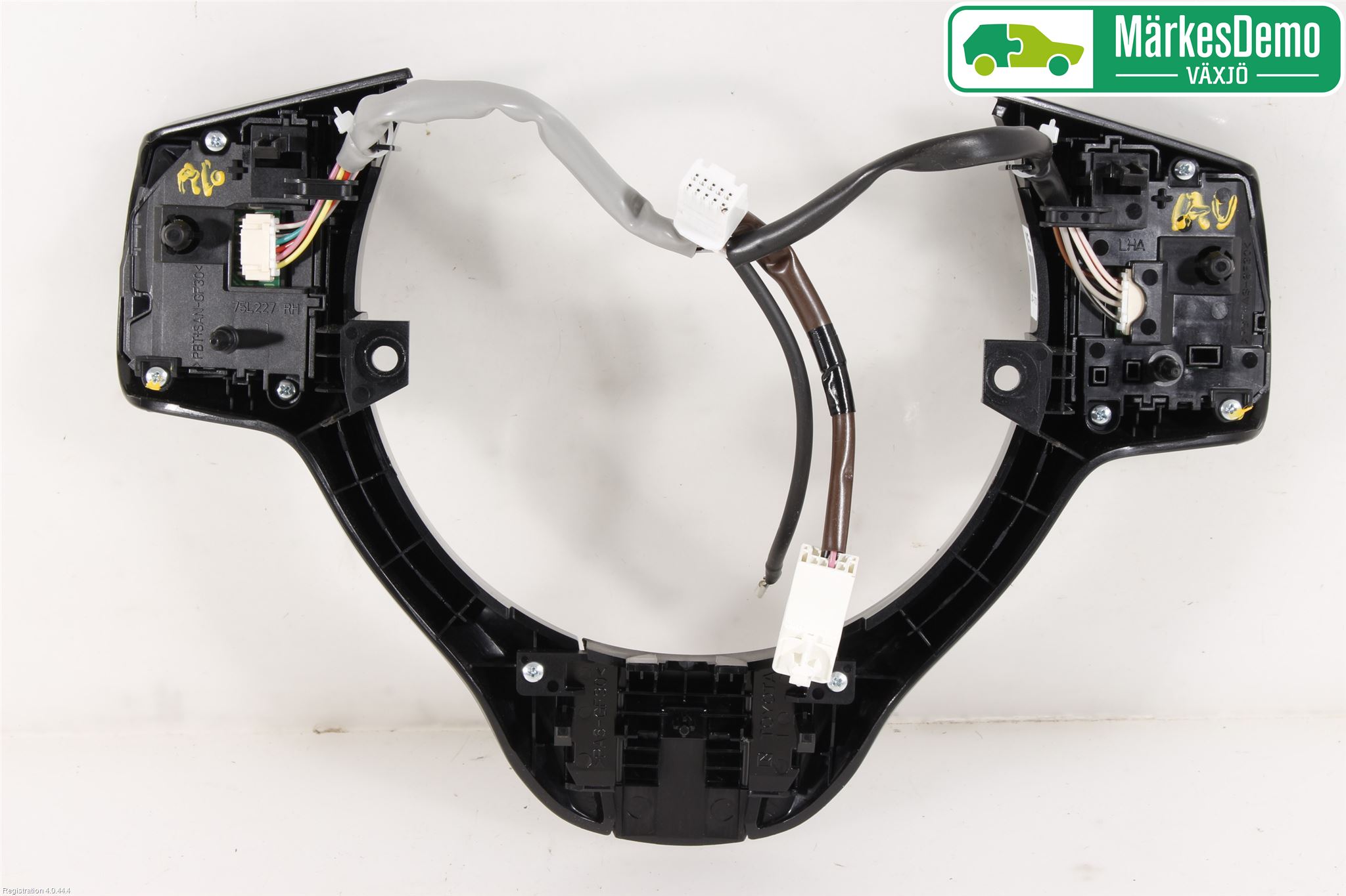 Toyota YARIS XP130 15-20 Bryter Ratt Radio-Stereo