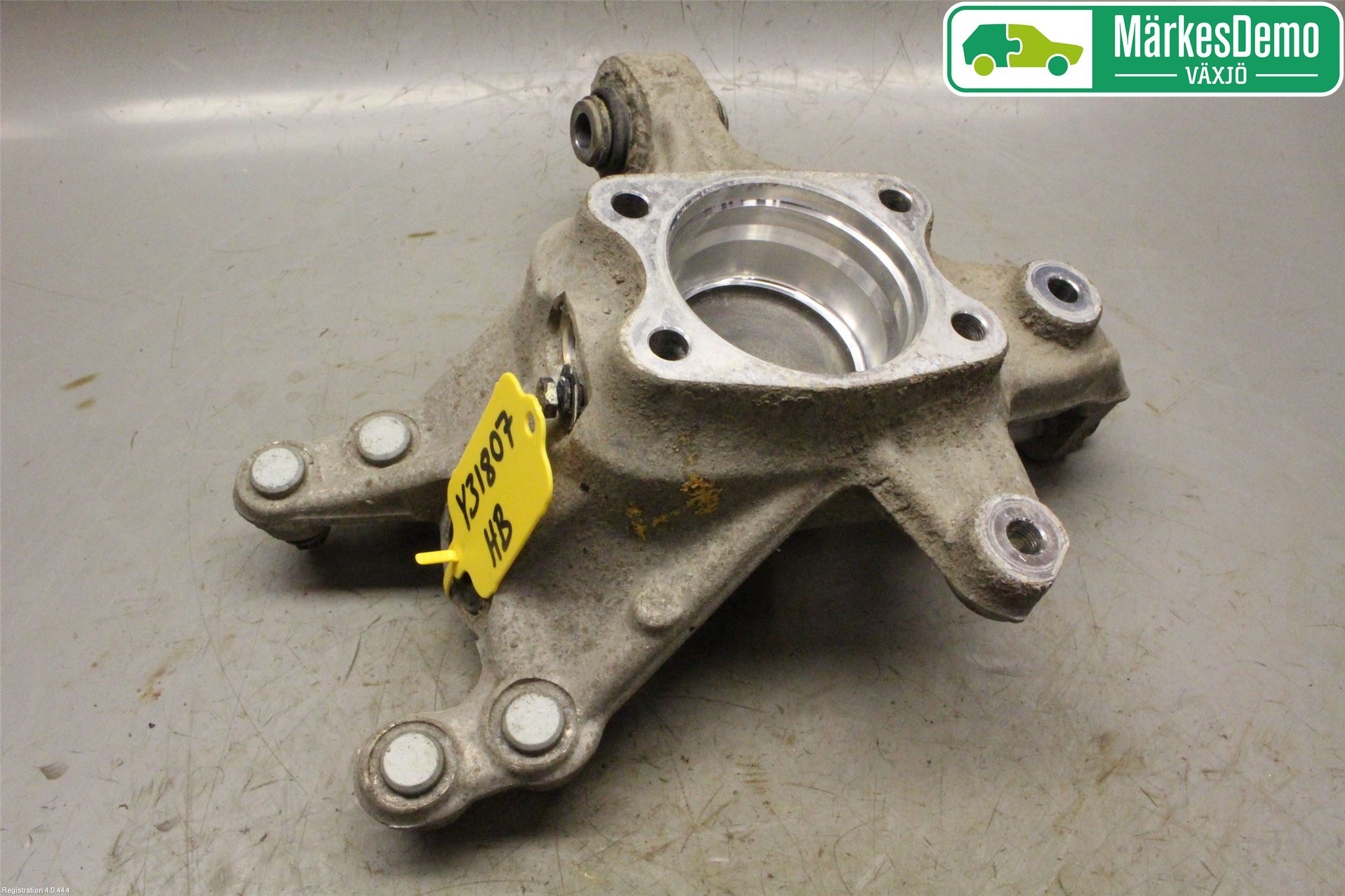 Hyundai i40 16-18 Spindel Hb