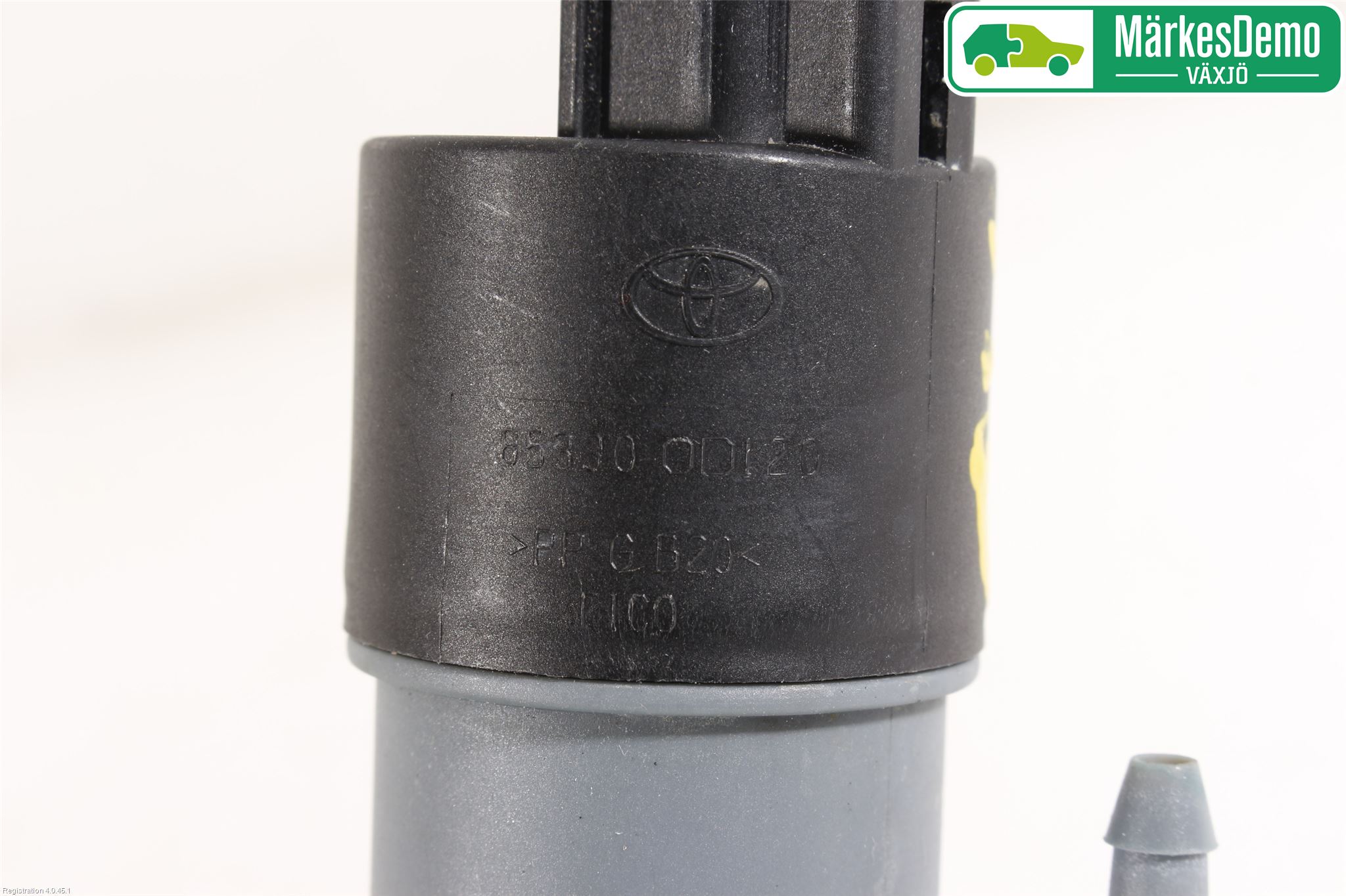 Toyota YARIS XP130 15-20 Spylerpumpe Frontrute