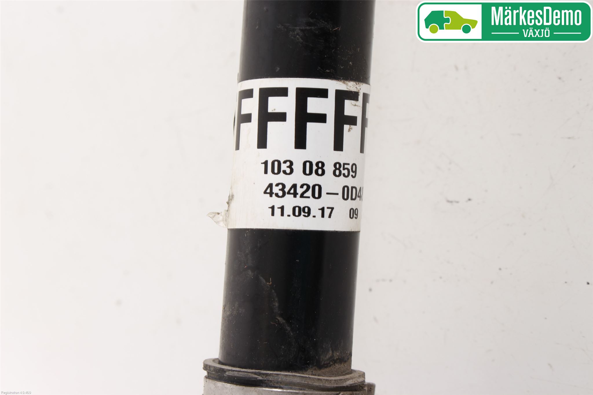 Toyota YARIS XP130 15-20 Drivaksel Foran Kompl Venstre